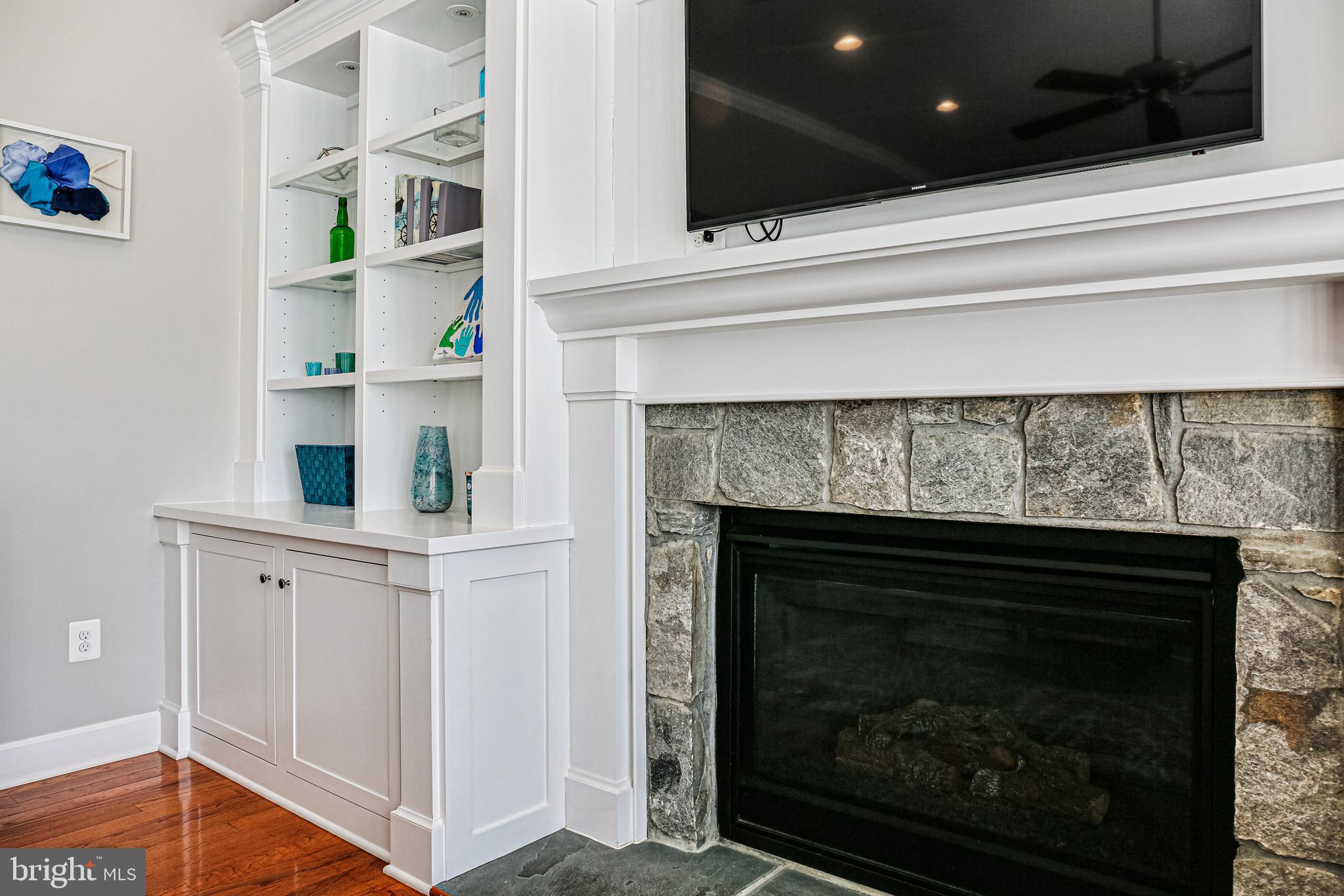 MAPLE LAWN - Residential