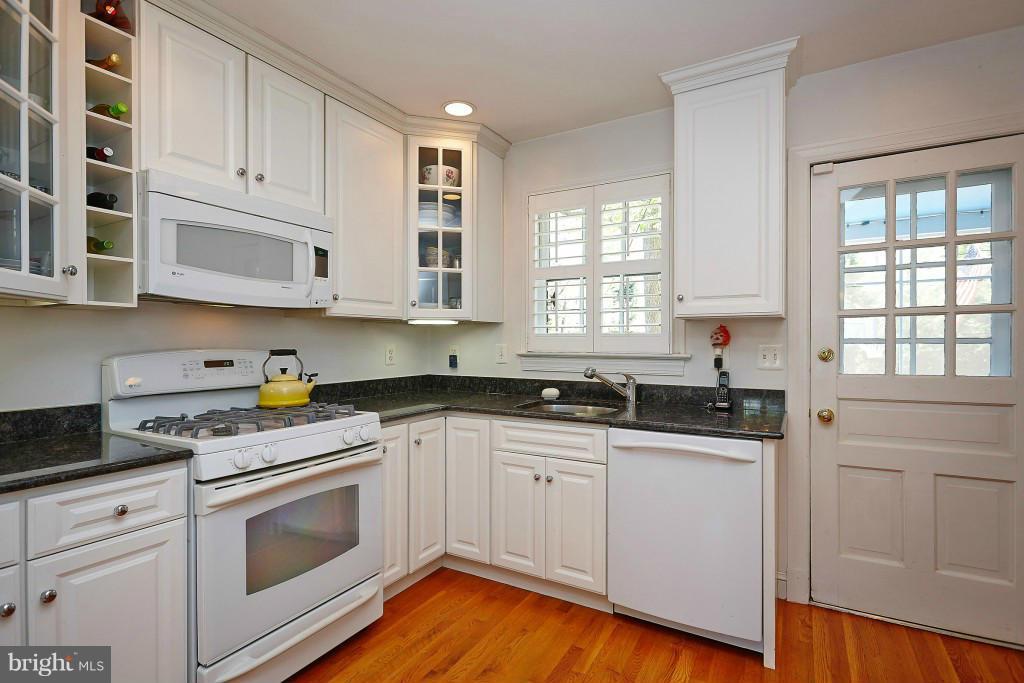 ROSEMONT - Residential