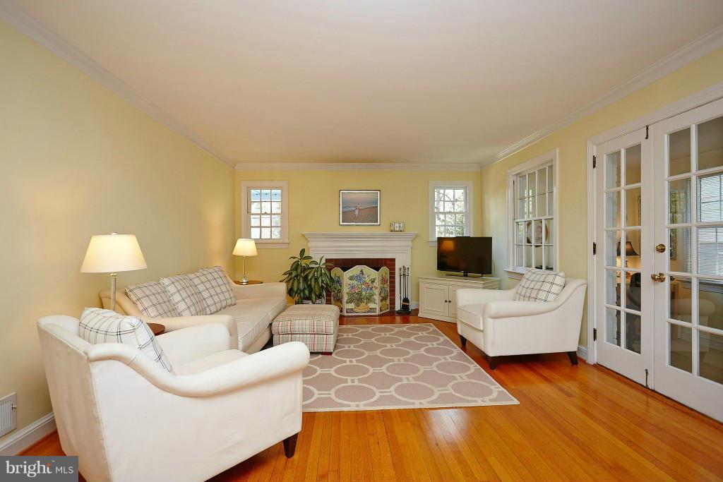 ROSEMONT - Residential