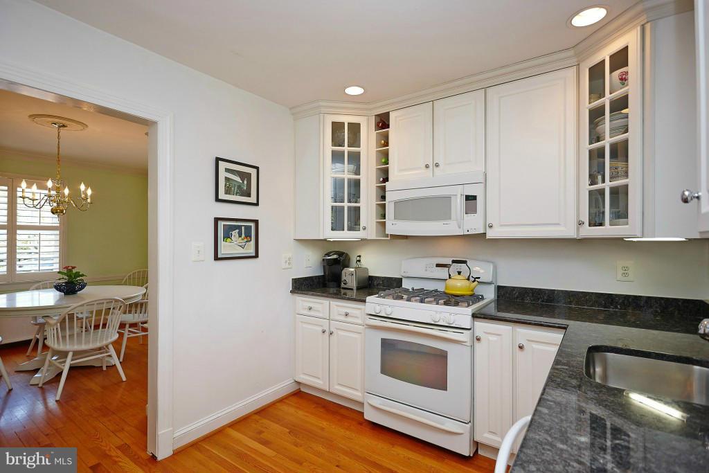 ROSEMONT - Residential