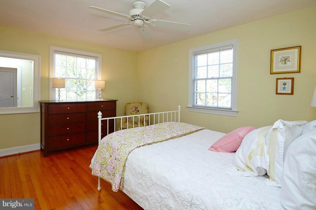 ROSEMONT - Residential