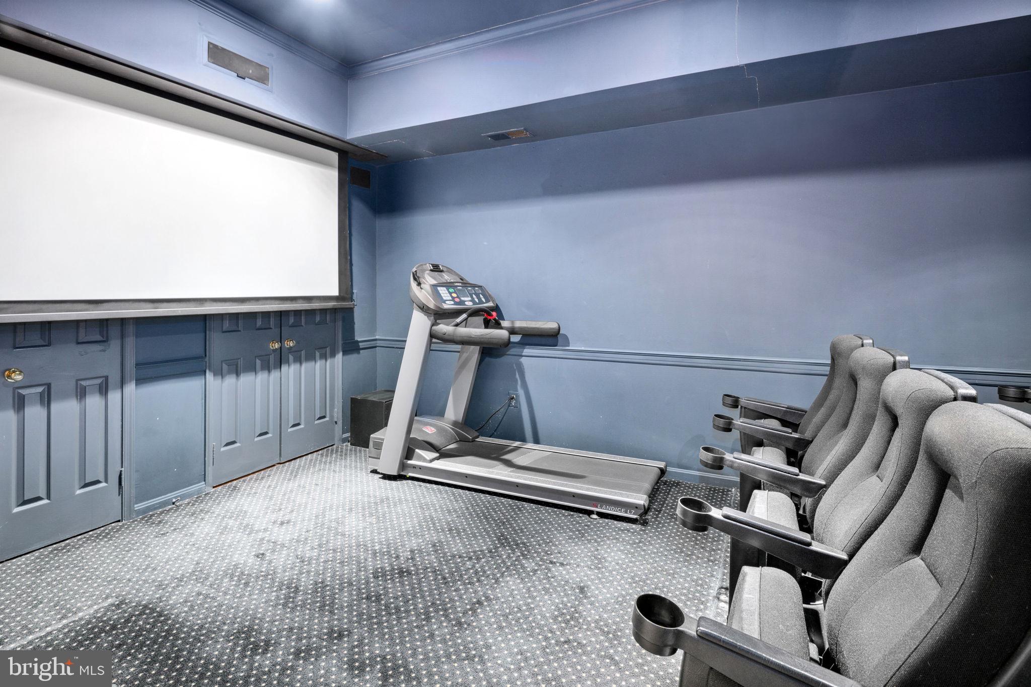 MT VERNON ON THE POTOMAC - Residential