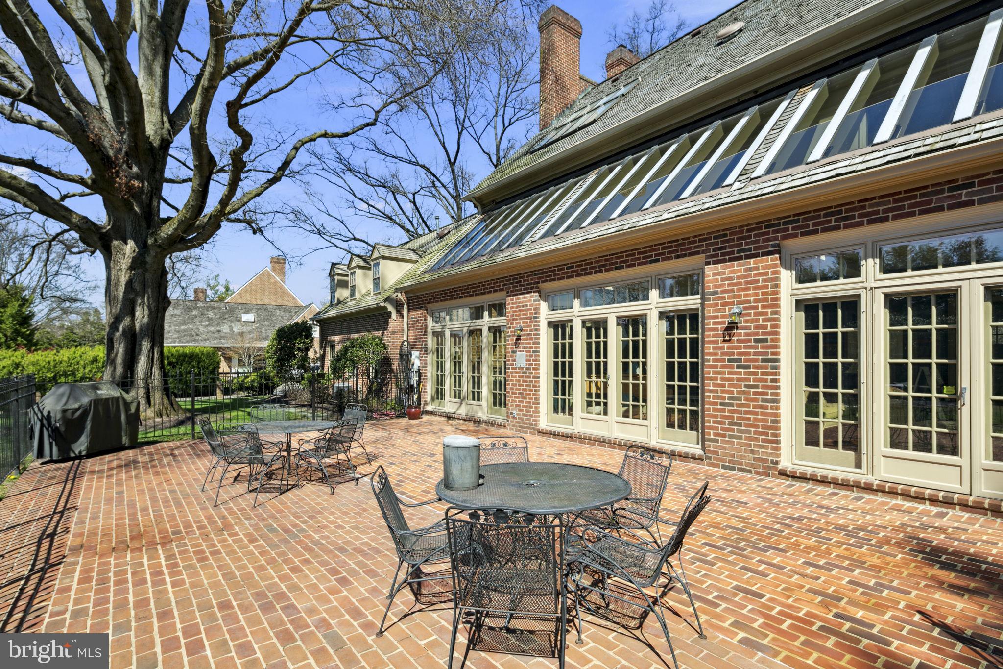 MT VERNON ON THE POTOMAC - Residential