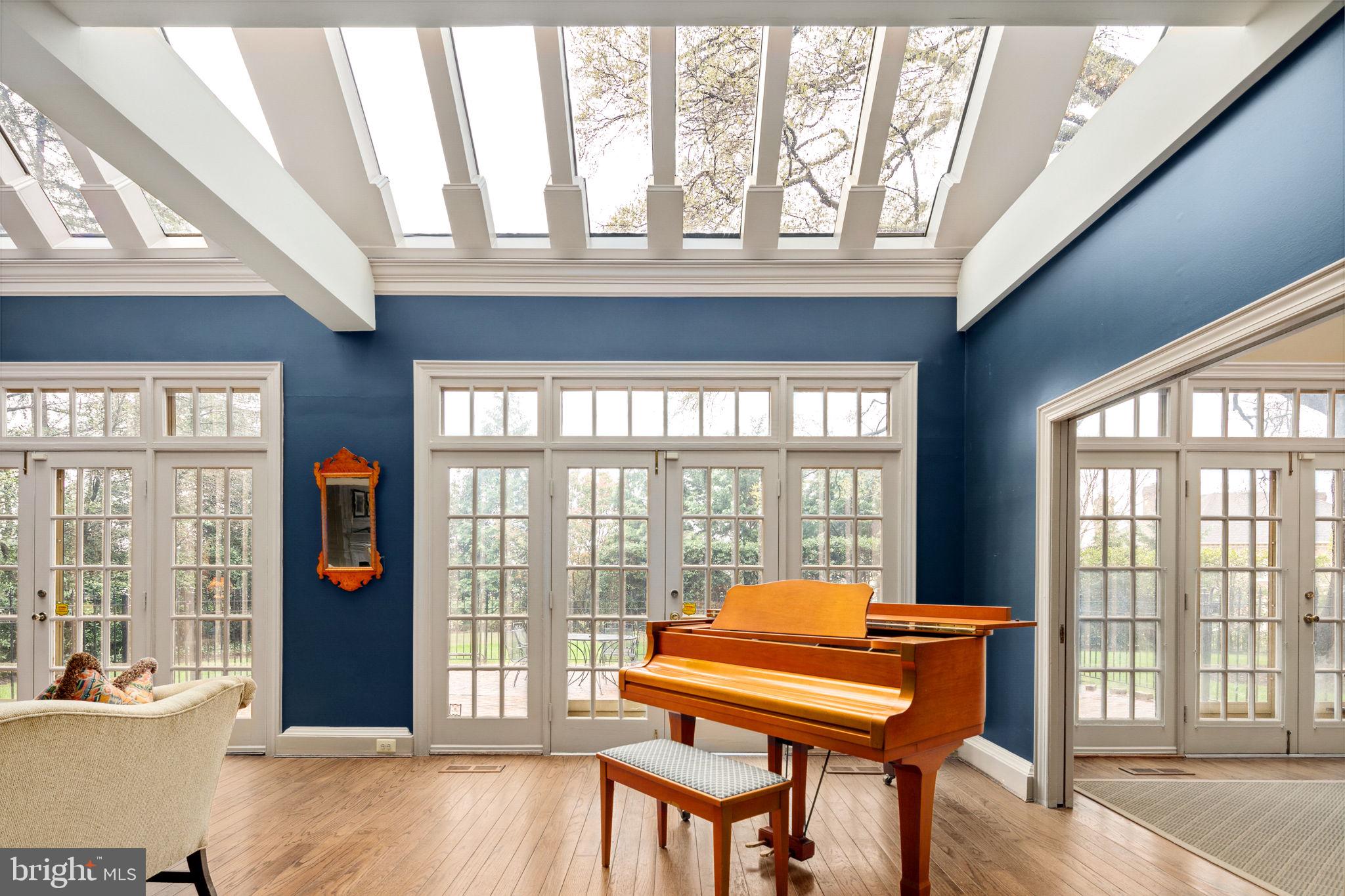 MT VERNON ON THE POTOMAC - Residential