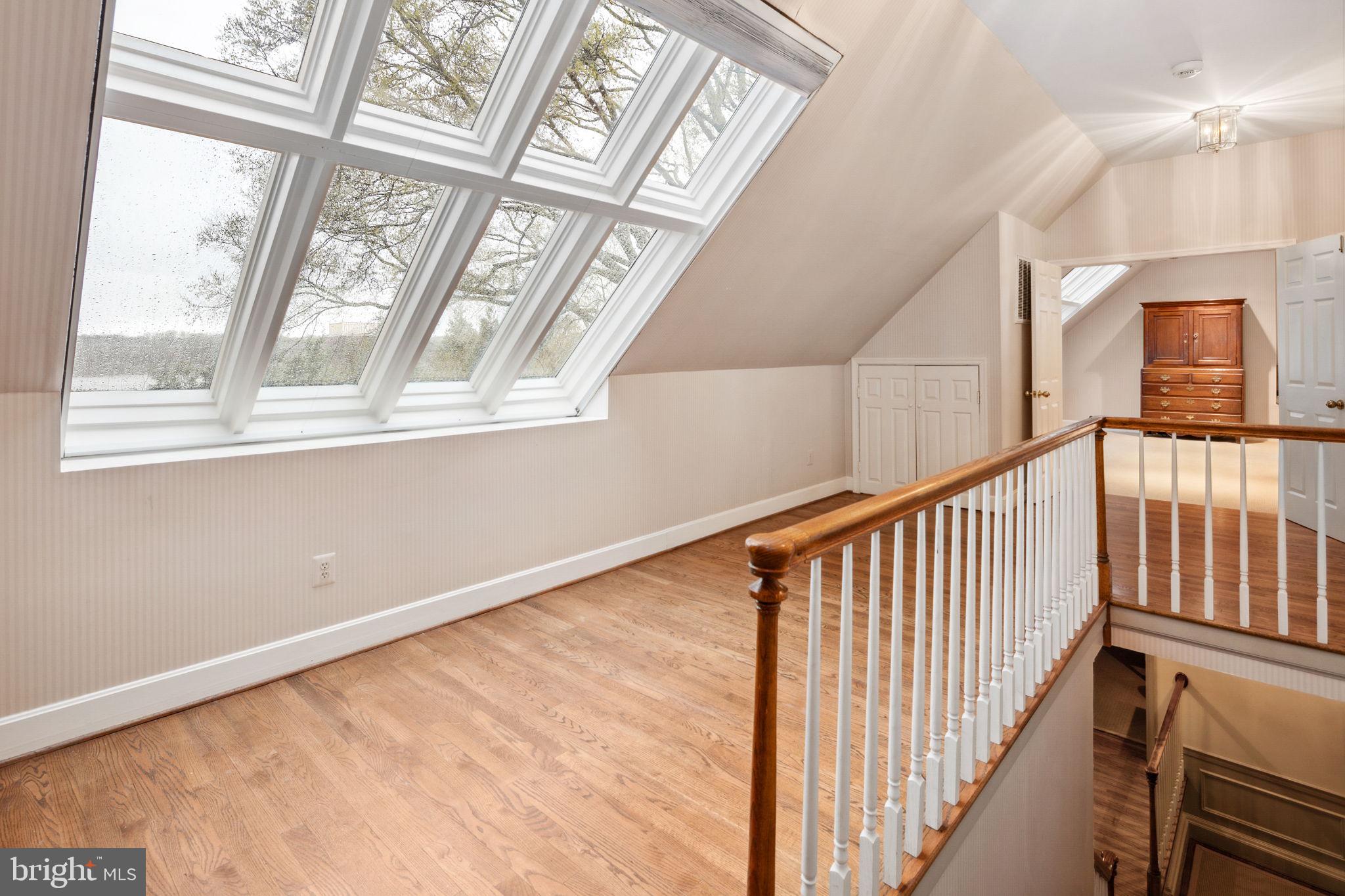 MT VERNON ON THE POTOMAC - Residential