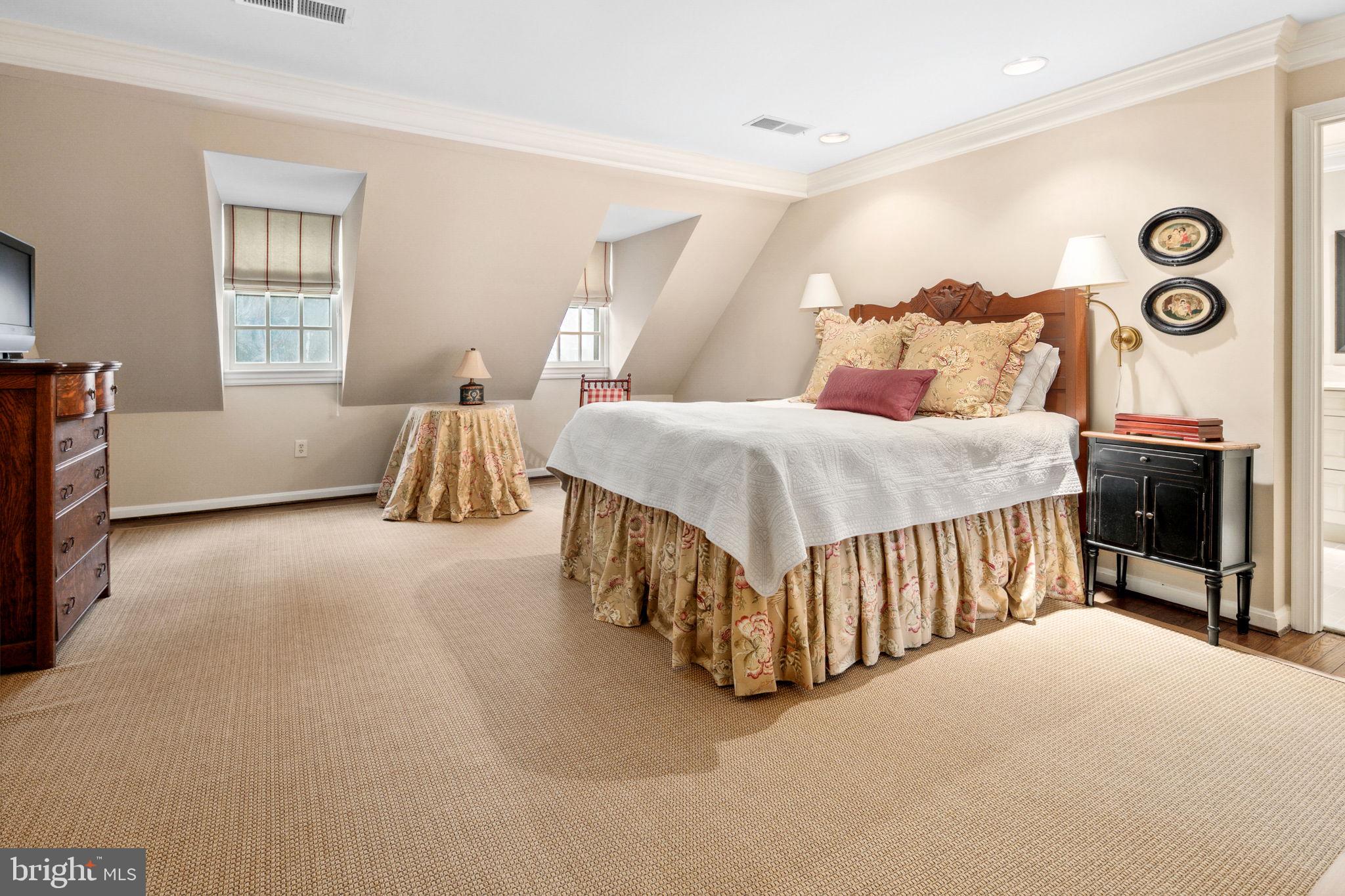 MT VERNON ON THE POTOMAC - Residential