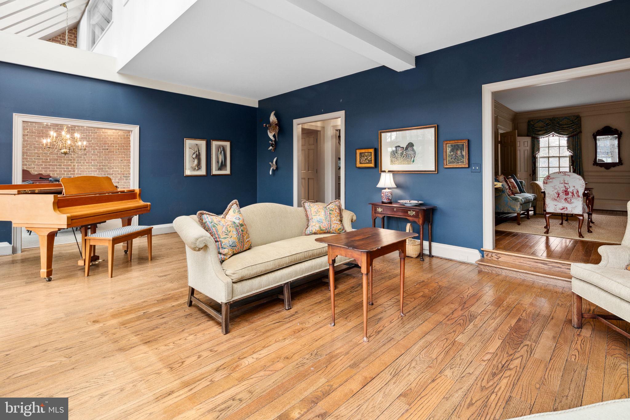 MT VERNON ON THE POTOMAC - Residential