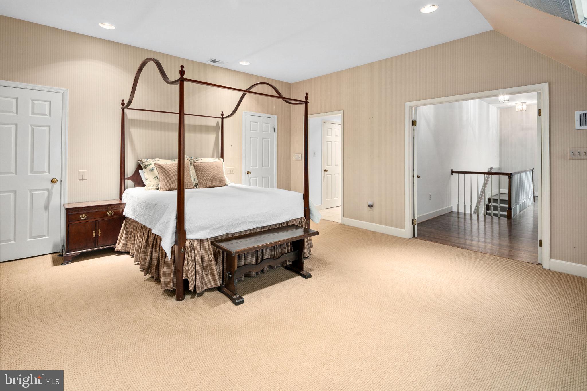 MT VERNON ON THE POTOMAC - Residential