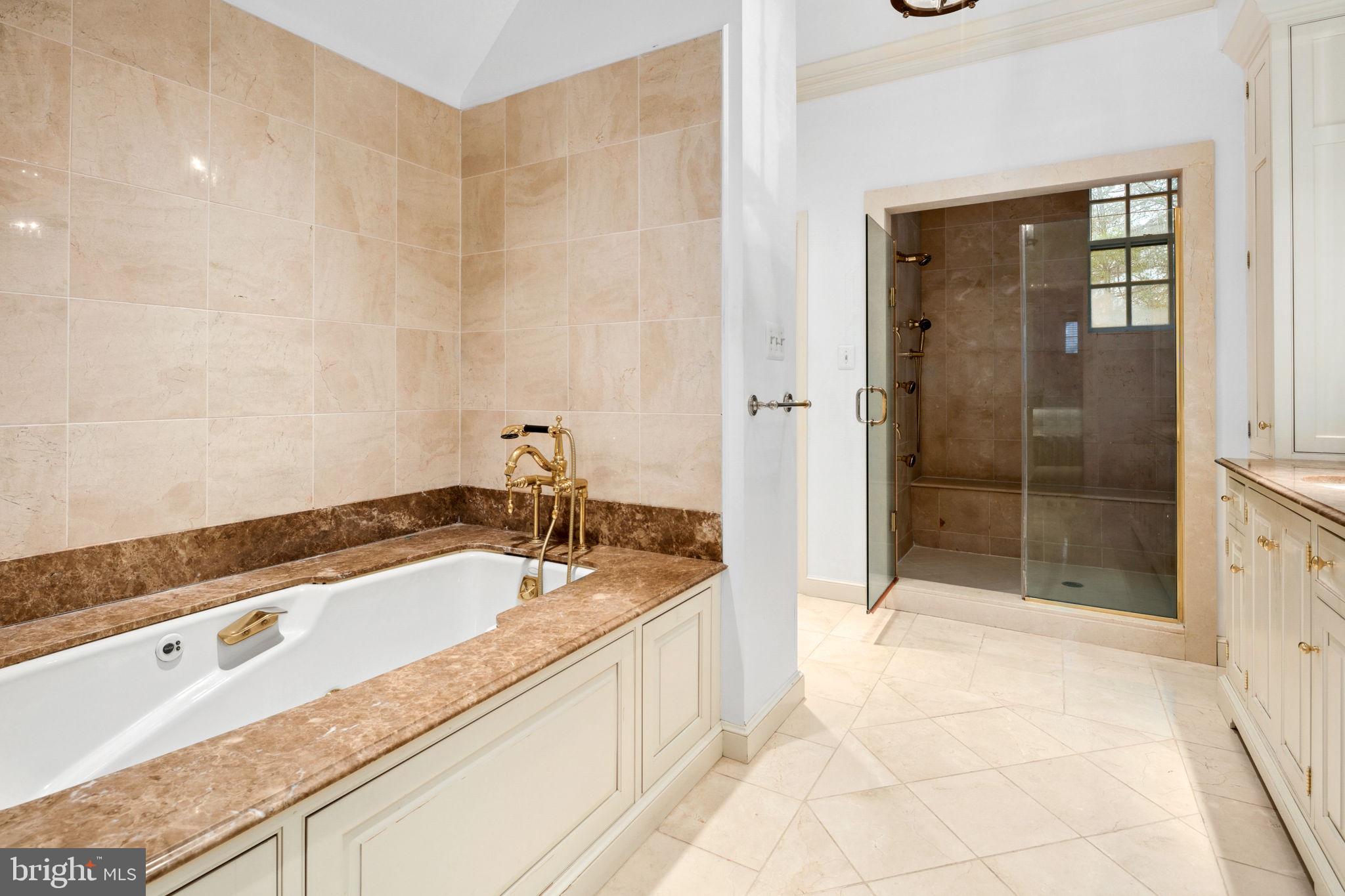 MT VERNON ON THE POTOMAC - Residential