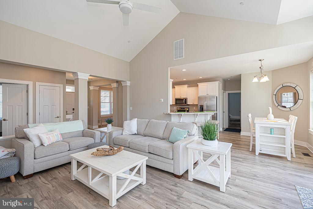 RIVER RUN - Residential