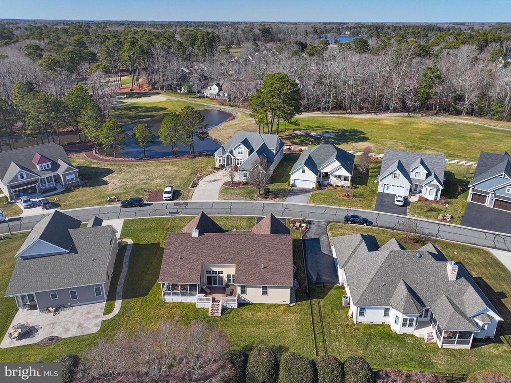 RIVER RUN - Residential