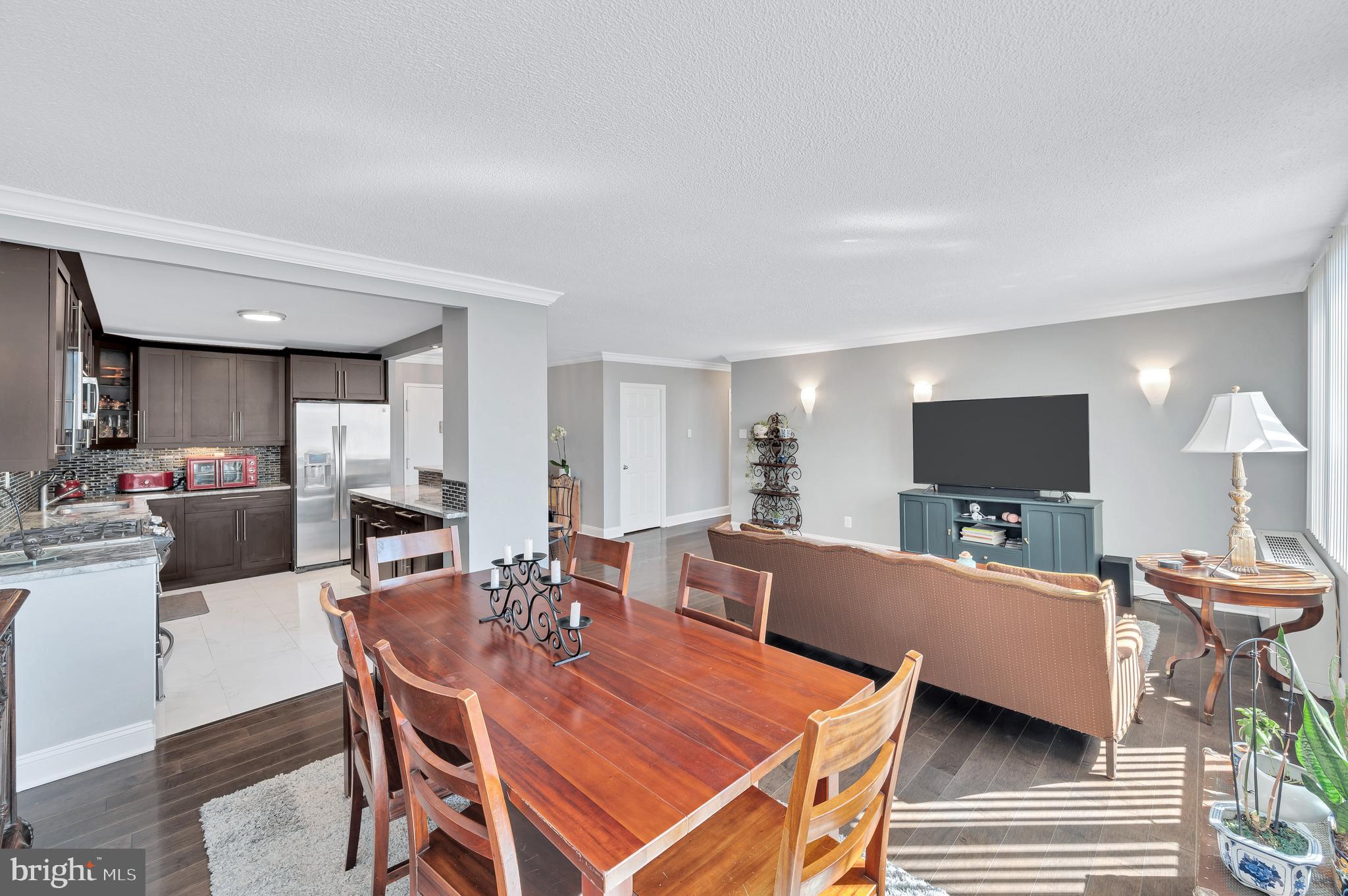 THE FORUM - Residential