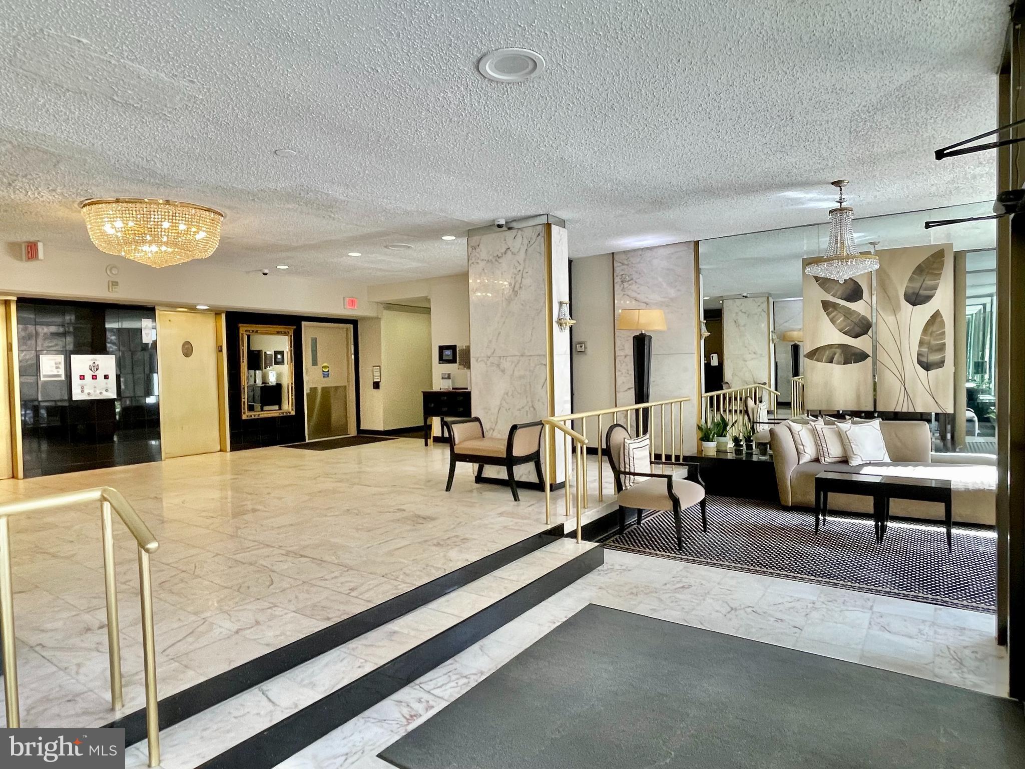 THE FORUM - Residential