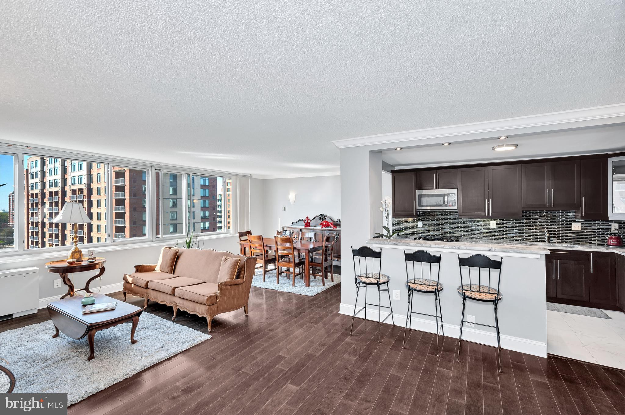 THE FORUM - Residential