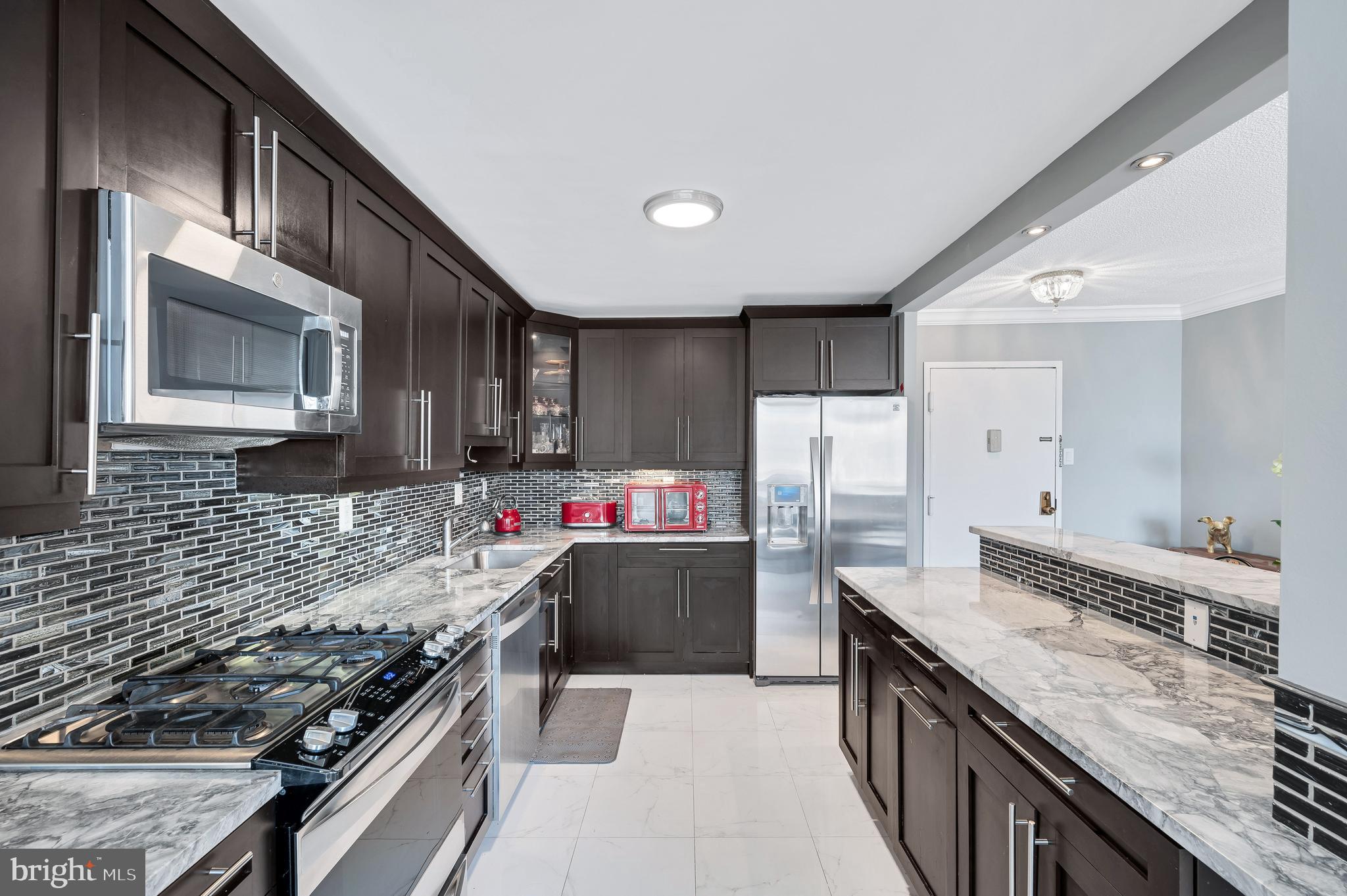 THE FORUM - Residential