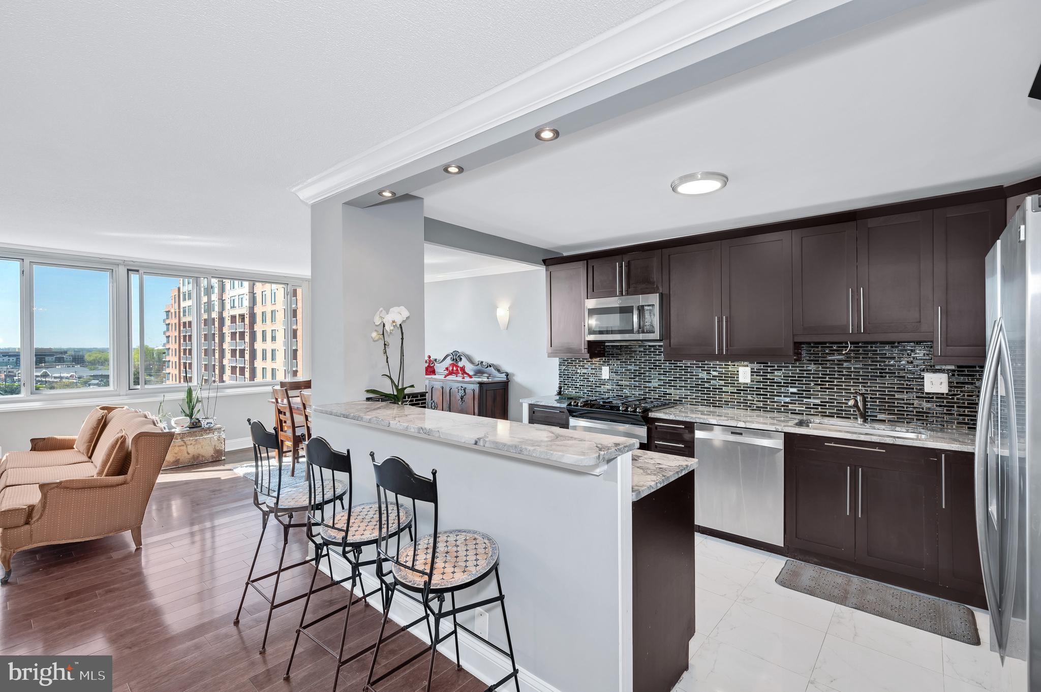 THE FORUM - Residential