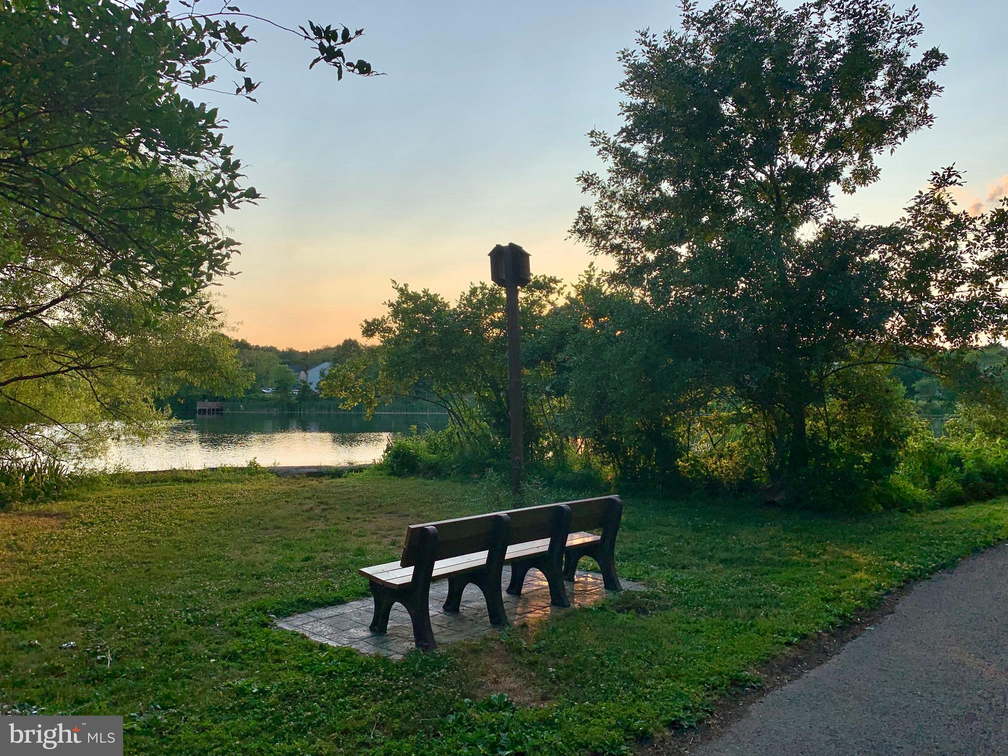 WATERS EDGE AT NORTH LAKE - Residential