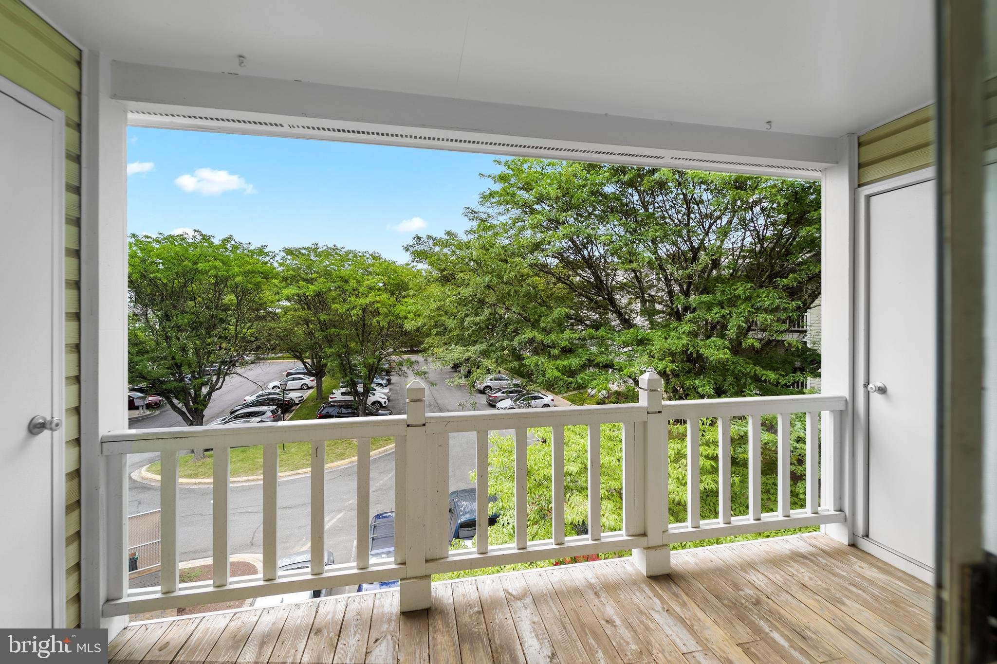 WATERS EDGE AT NORTH LAKE - Residential