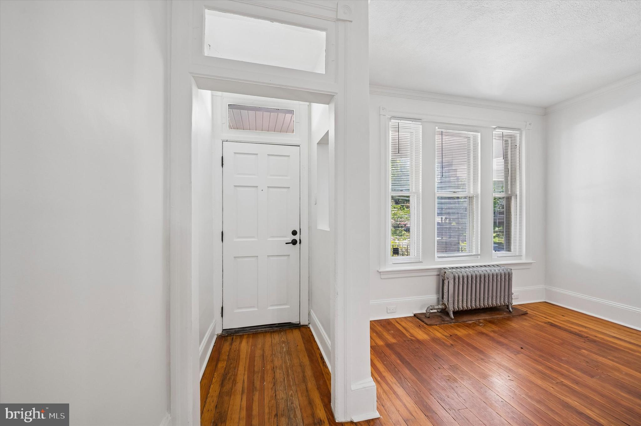 ROXBOROUGH - Residential
