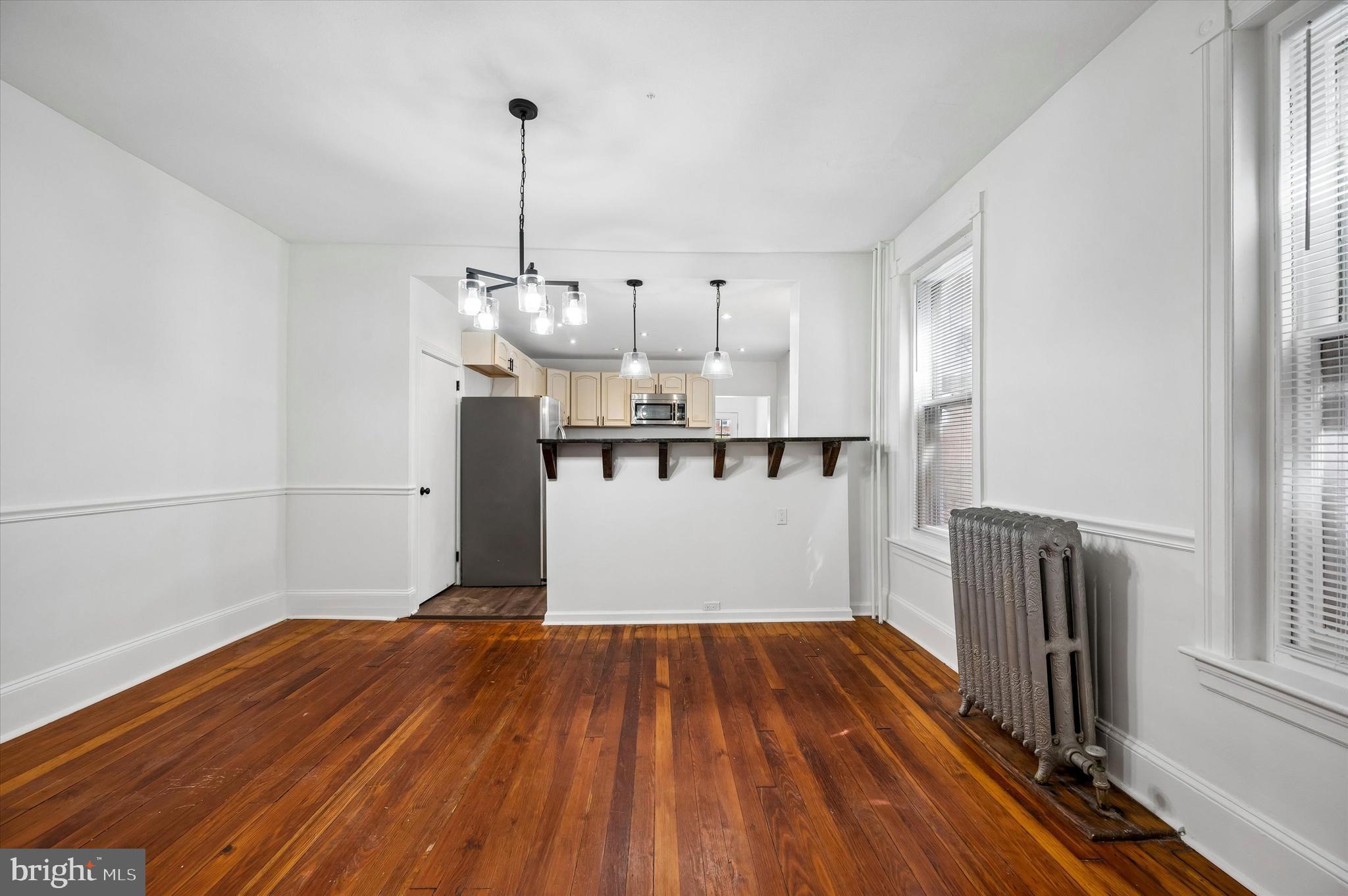 ROXBOROUGH - Residential