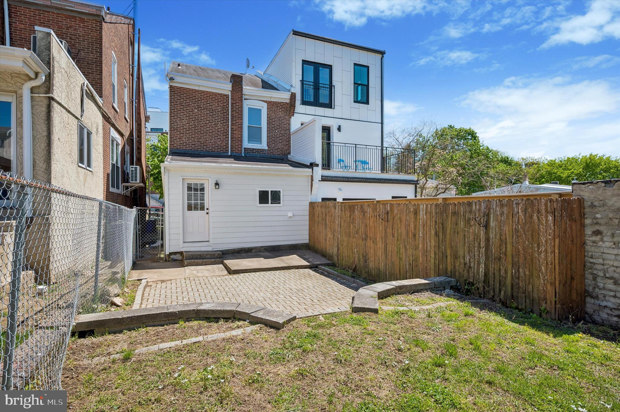 302 FOUNTAIN STREET