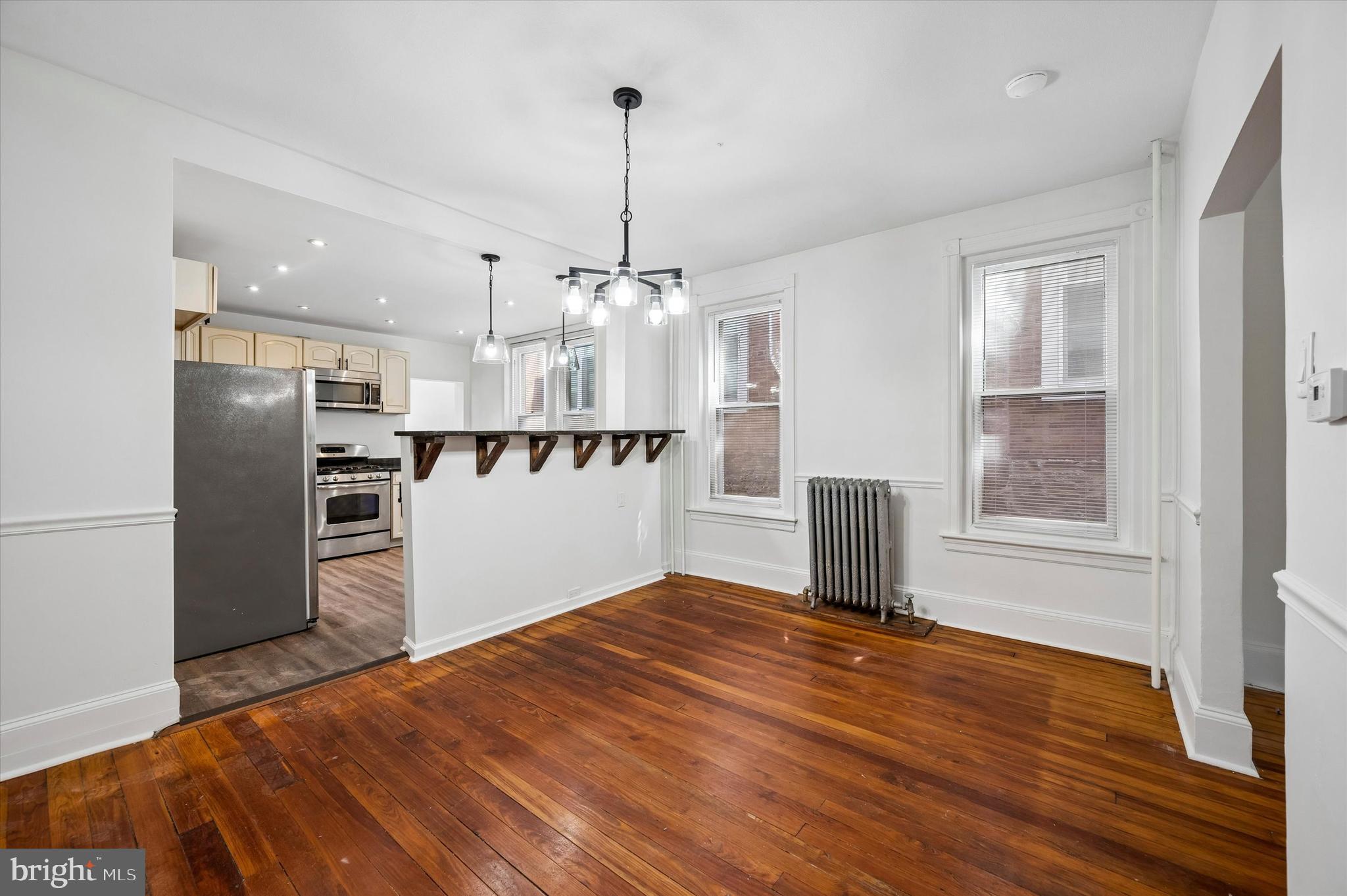 ROXBOROUGH - Residential