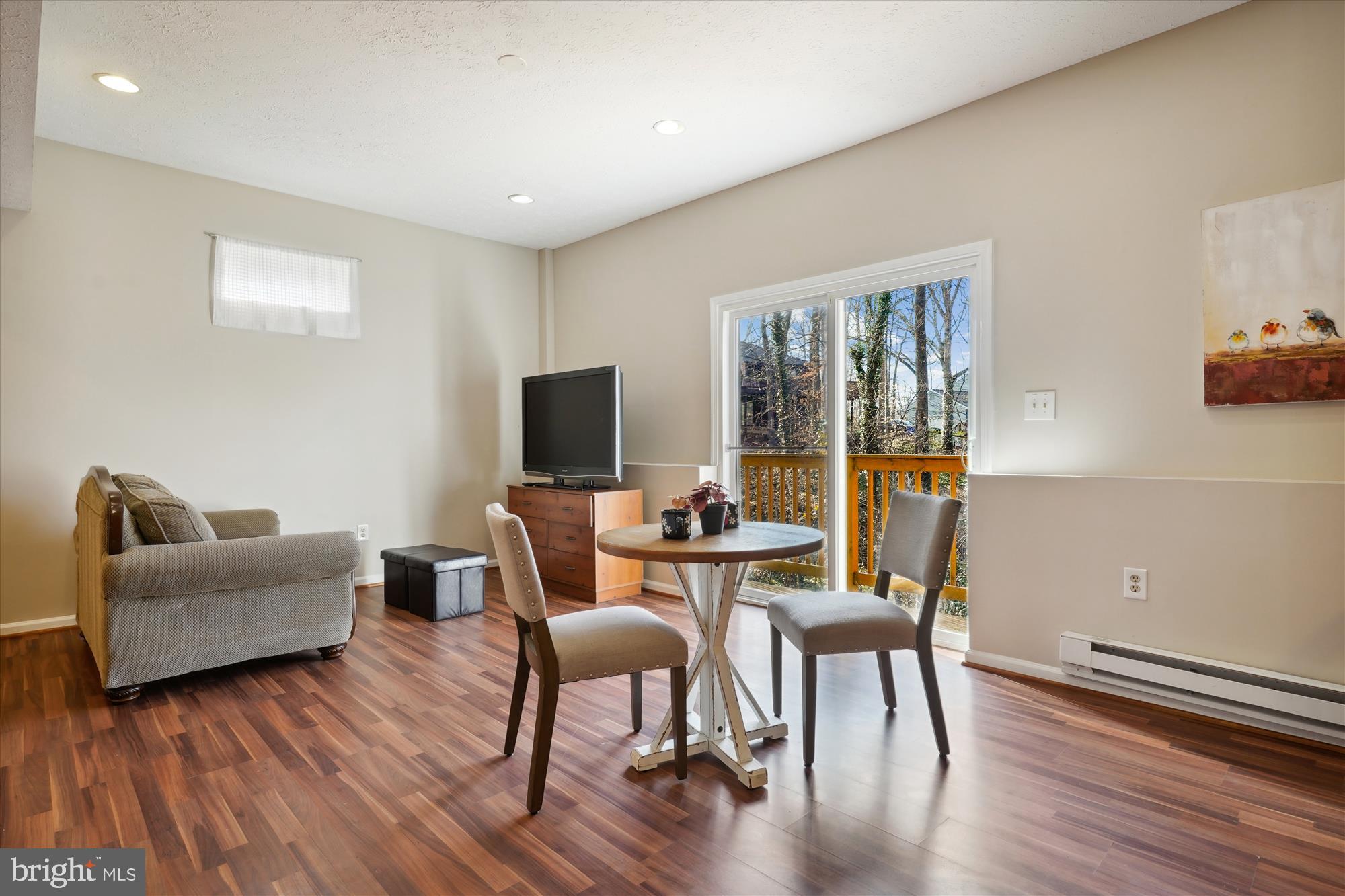 MONTCLAIR - Residential