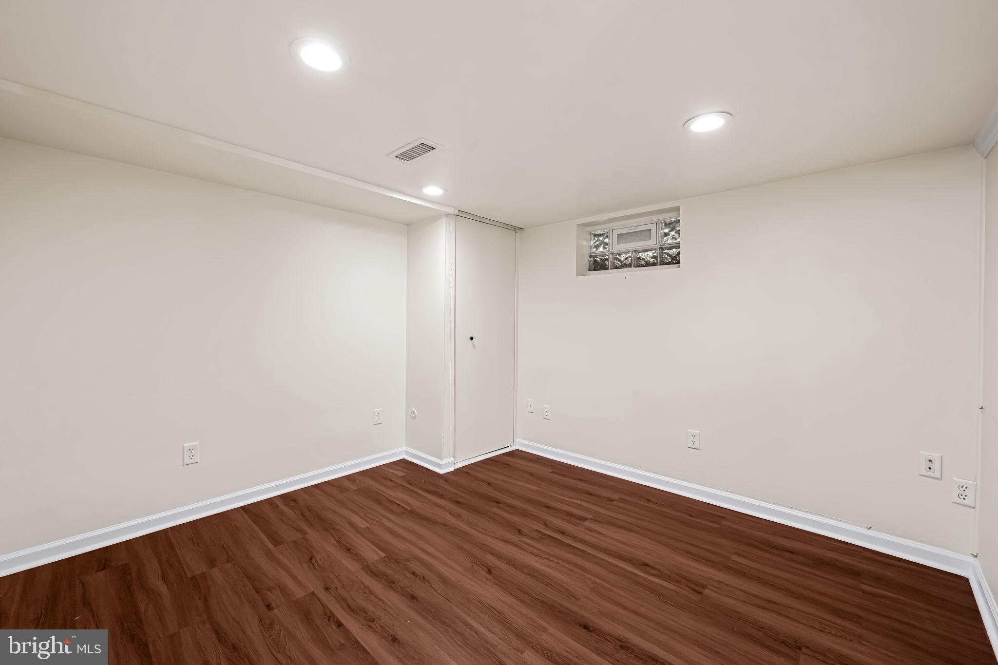 YORKSHIRE - Residential