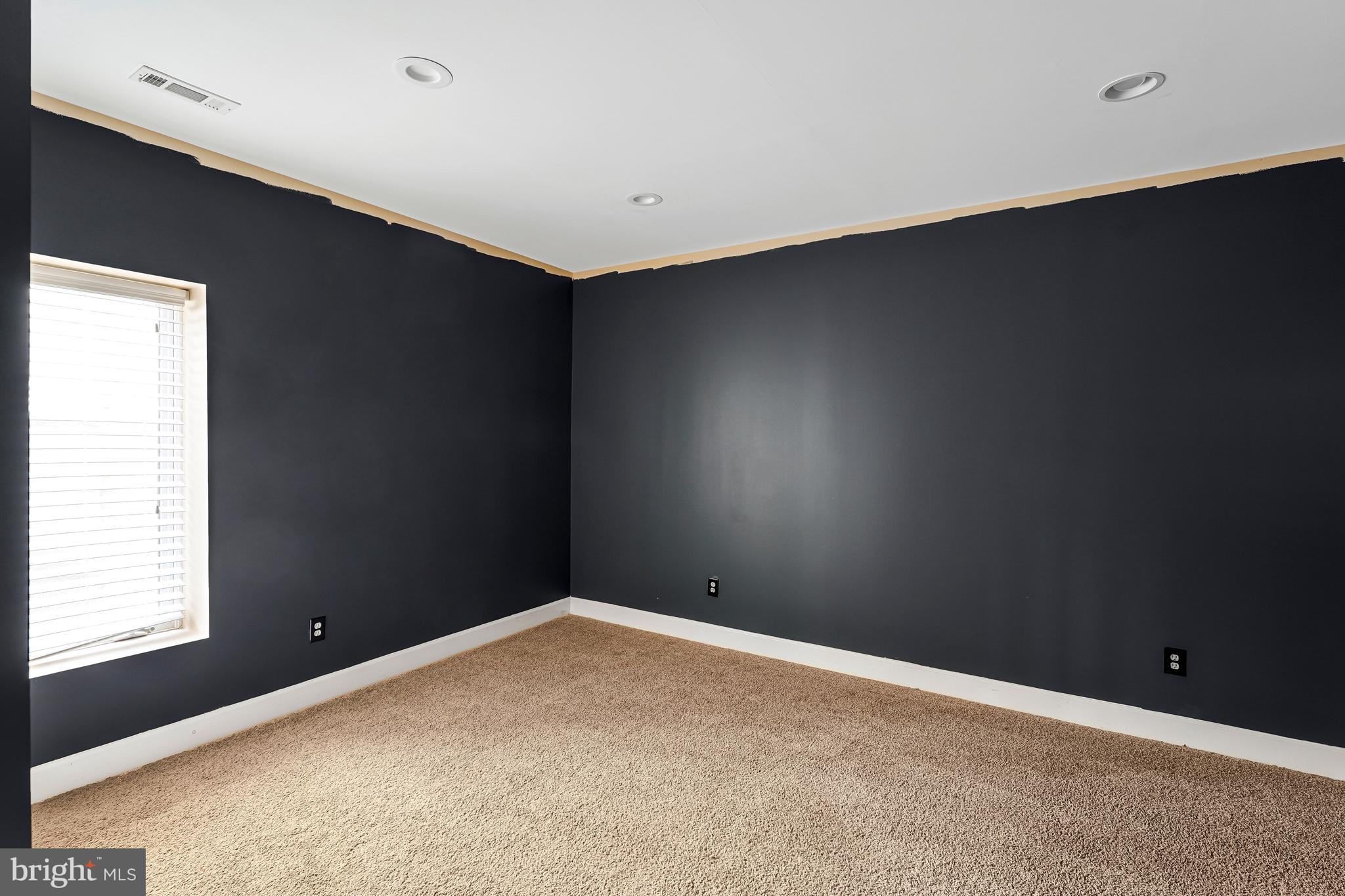 RED CEDAR WEST - Residential