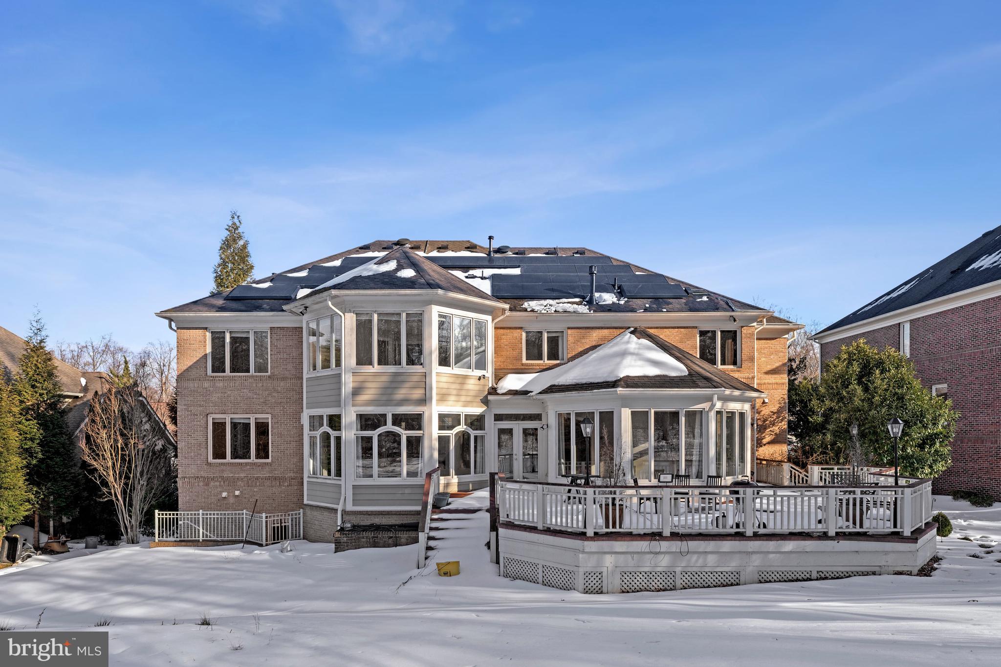 RED CEDAR WEST - Residential