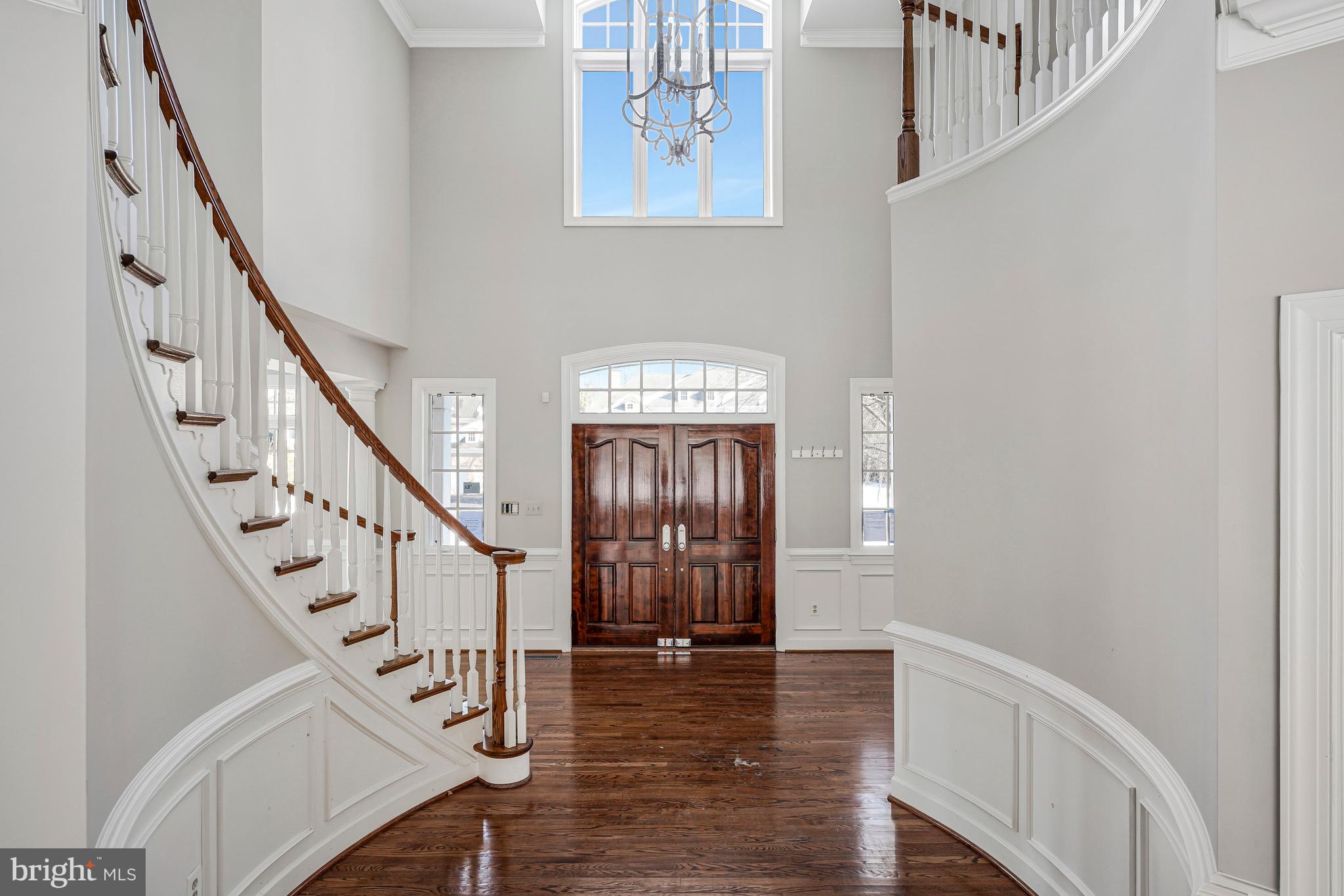 RED CEDAR WEST - Residential