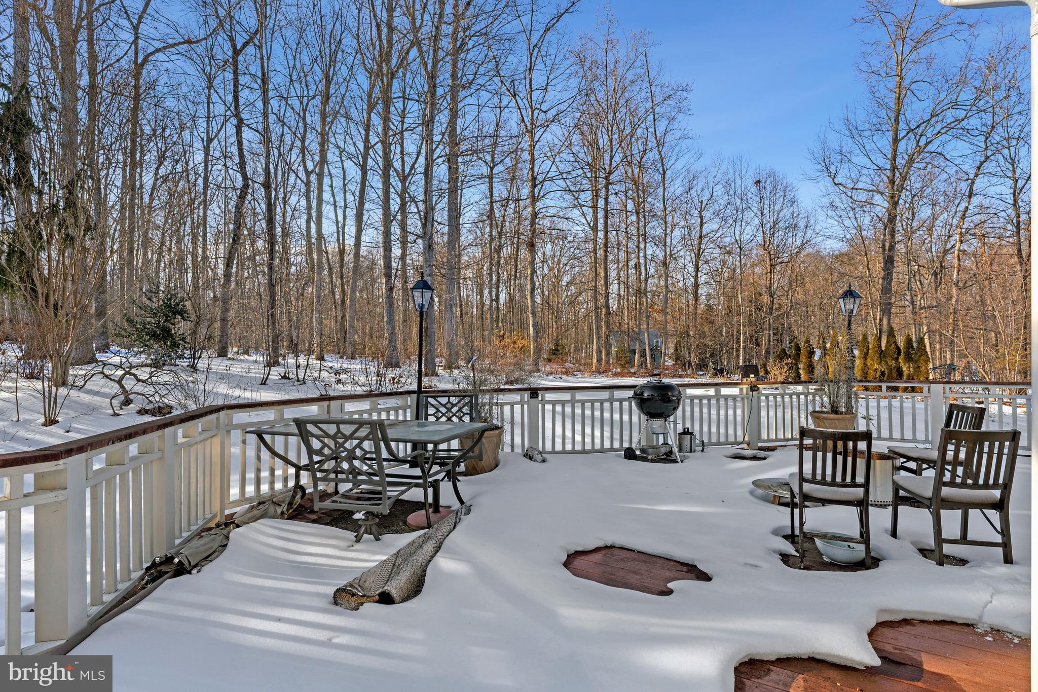 RED CEDAR WEST - Residential