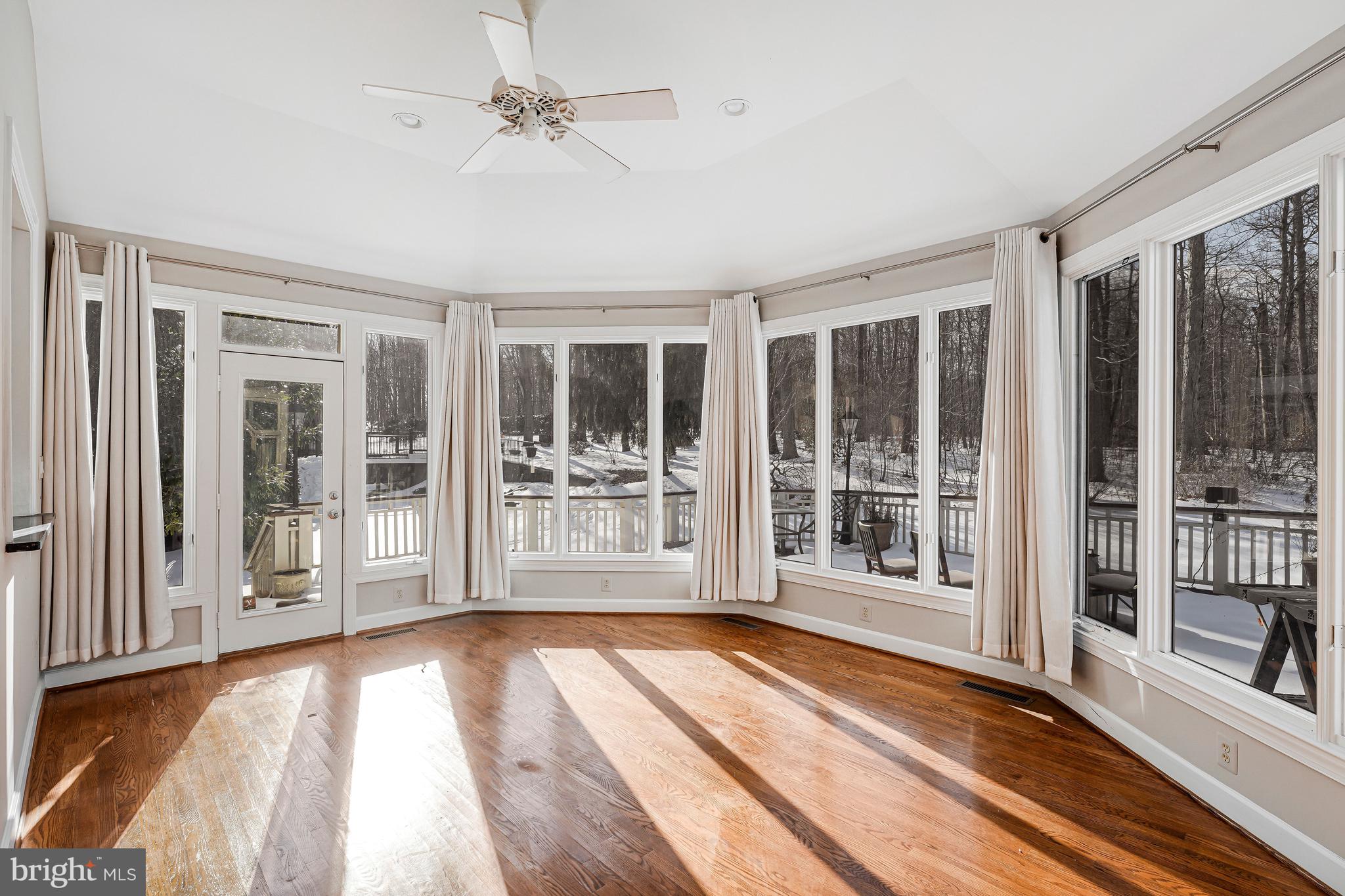 RED CEDAR WEST - Residential