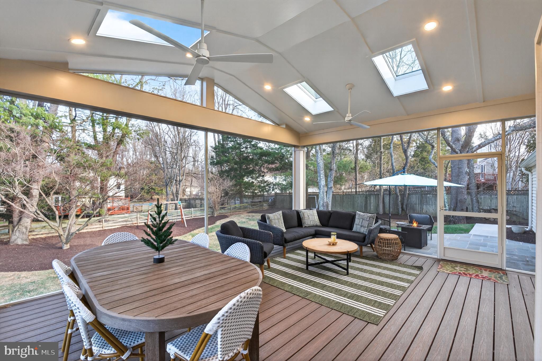 11922 HOLLY SPRING DRIVE