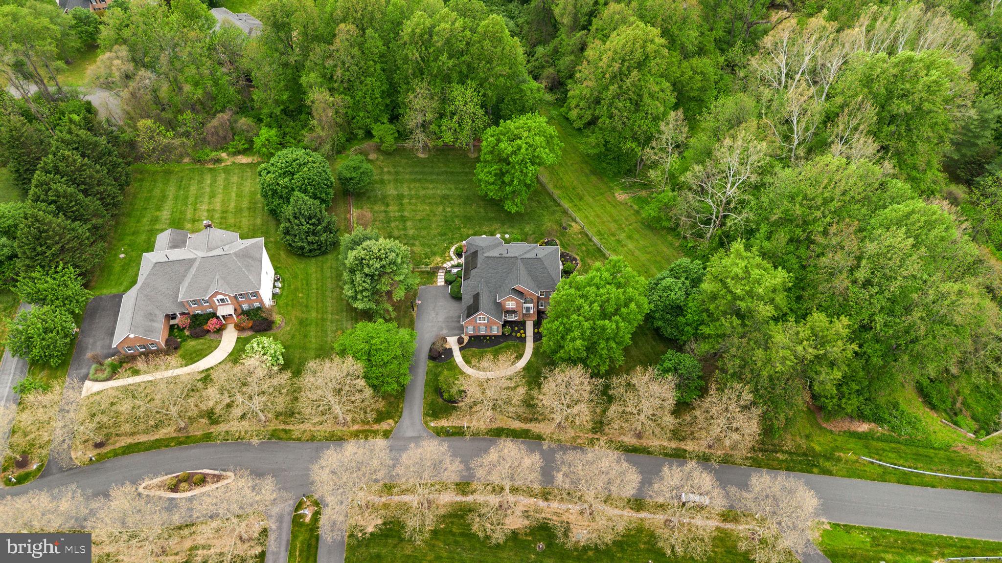 BIG BRANCH OVERLOOK - Residential