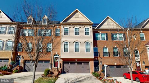 3807 PENTLAND HILLS DRIVE UPPER MARLBORO MD 20774