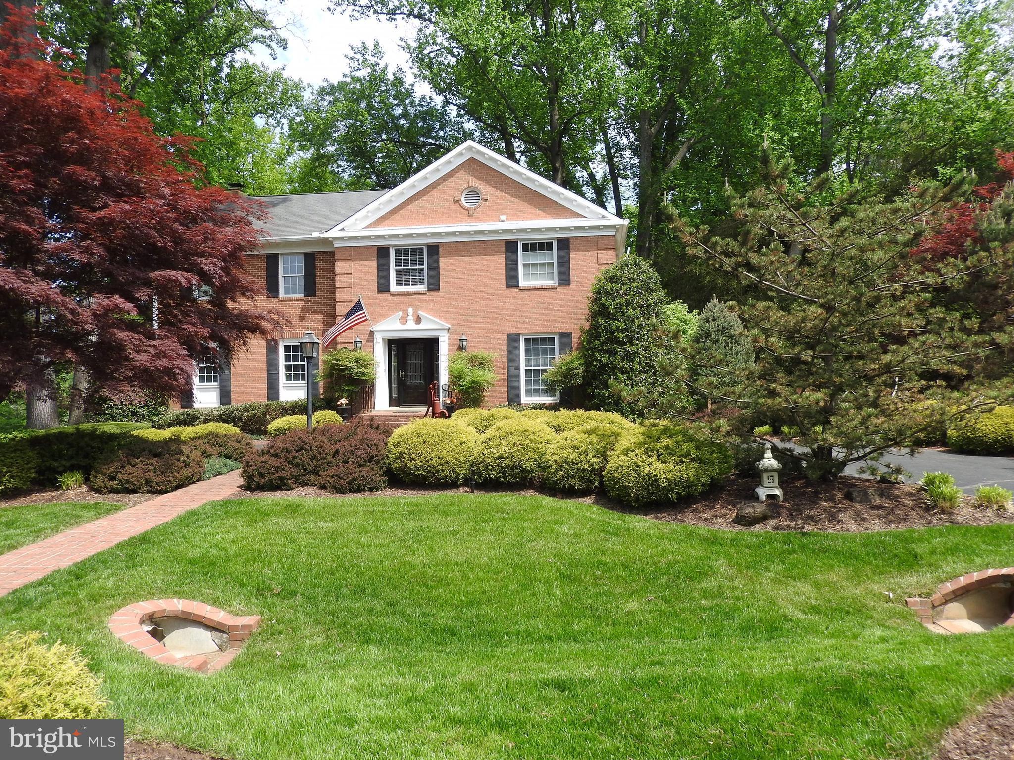 GLEN OAKS - Residential