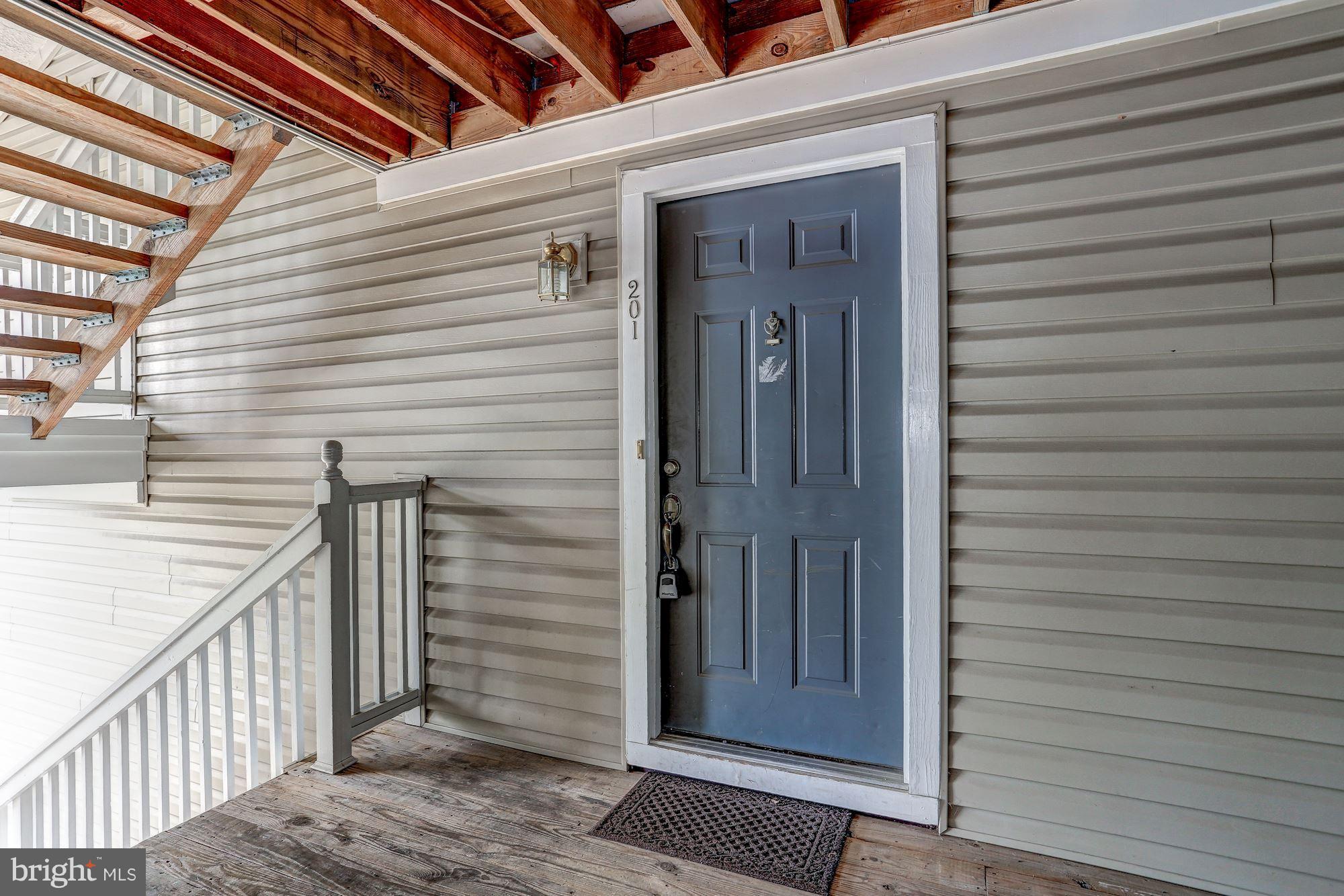 STRATFORD CONDOS - Residential Lease