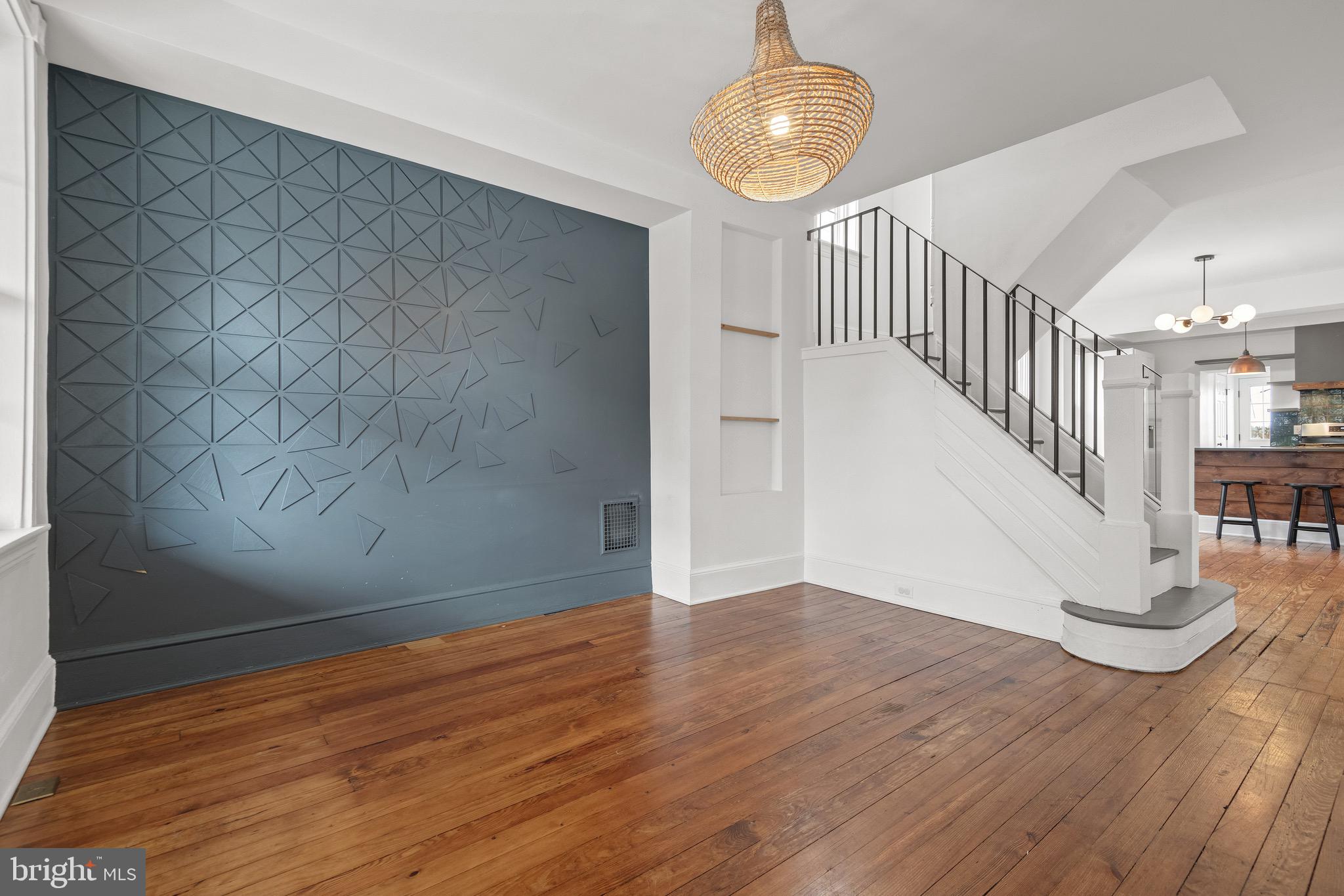 STADIUM DISTRICT - Residential