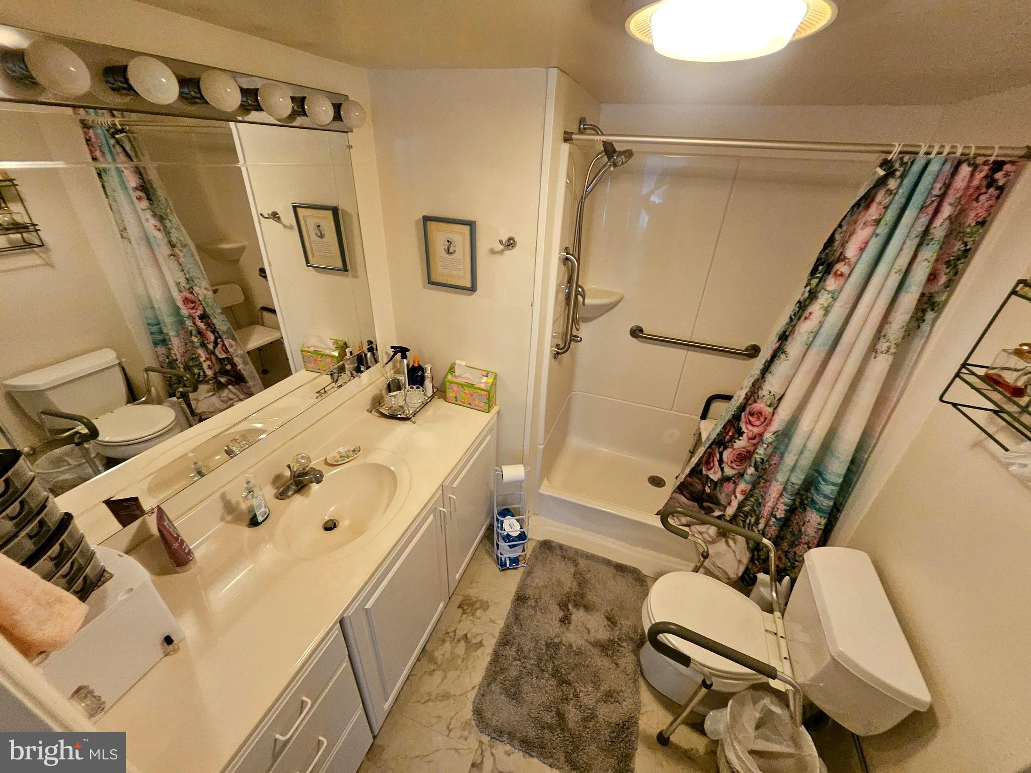 MONTEGO BAY - Residential