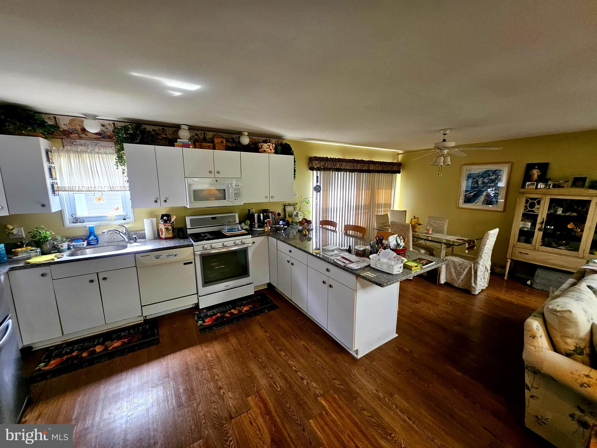 MONTEGO BAY - Residential