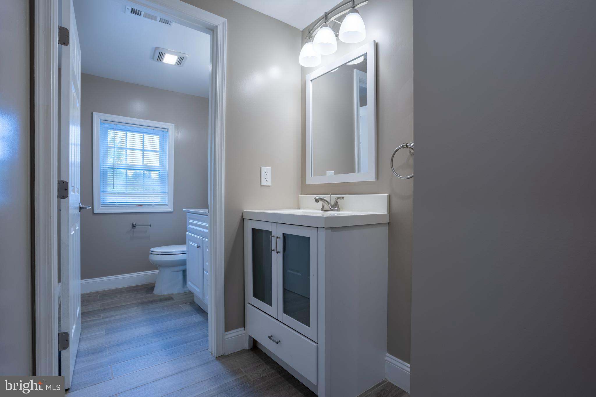 LONG MEADOW ESTATES - Residential