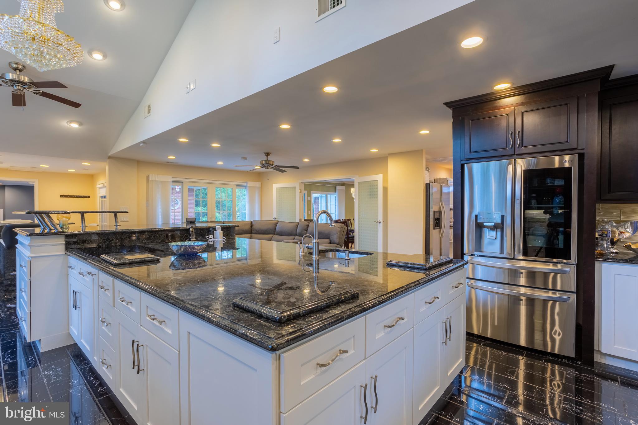 LONG MEADOW ESTATES - Residential