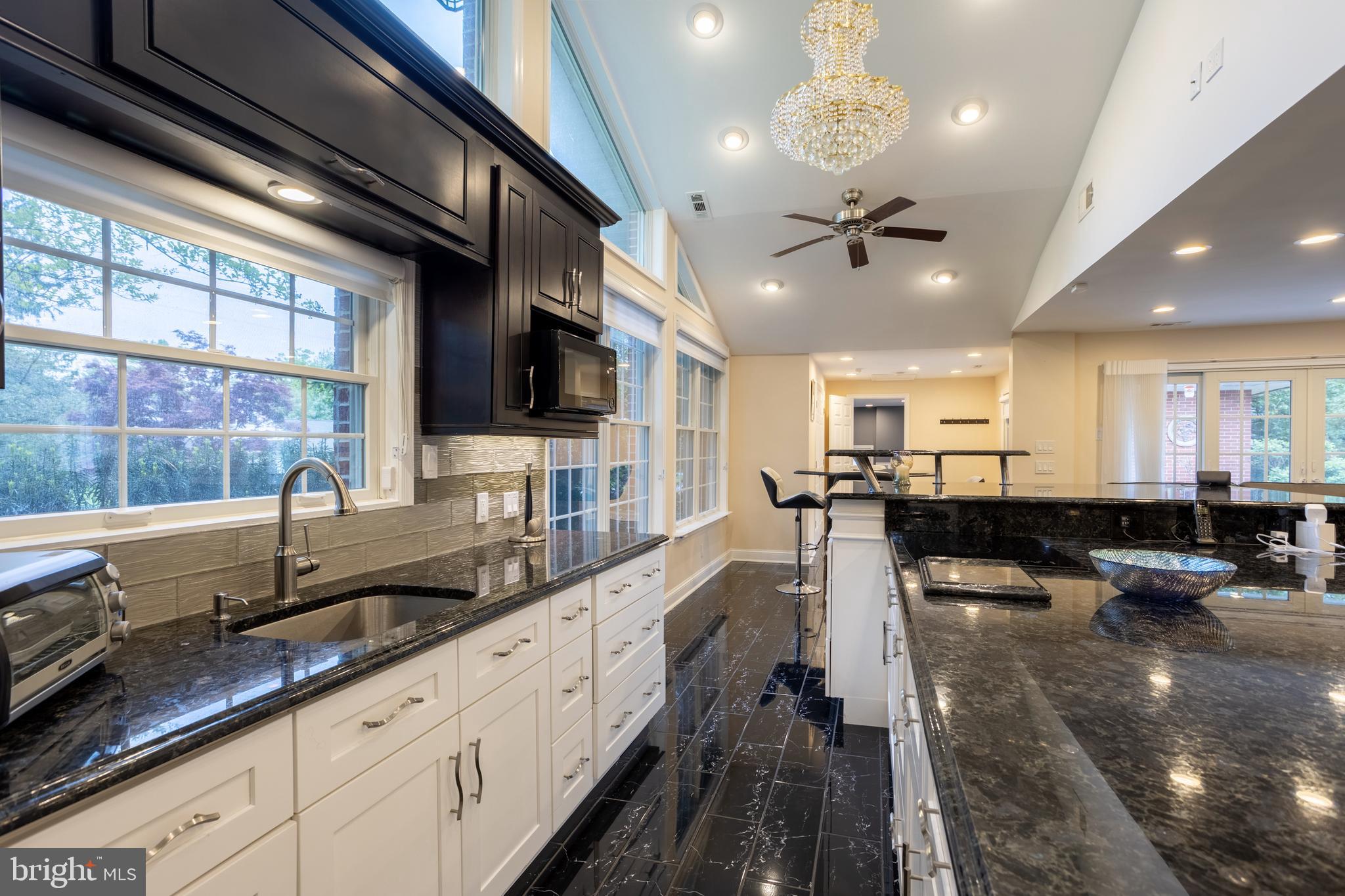 LONG MEADOW ESTATES - Residential