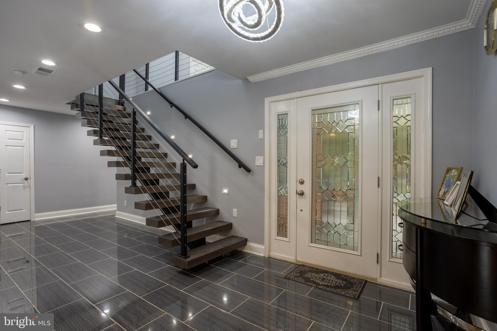 LONG MEADOW ESTATES - Residential