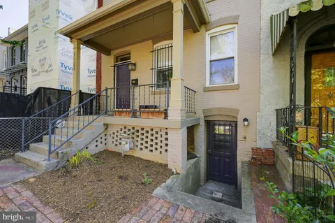 MLS: DCDC2260102
