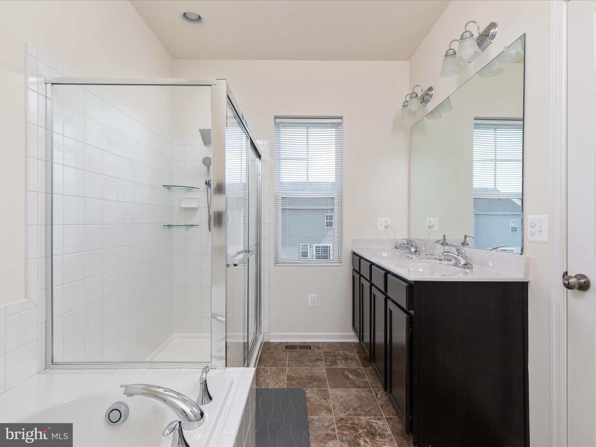 SNOWDEN BRIDGE - Residential