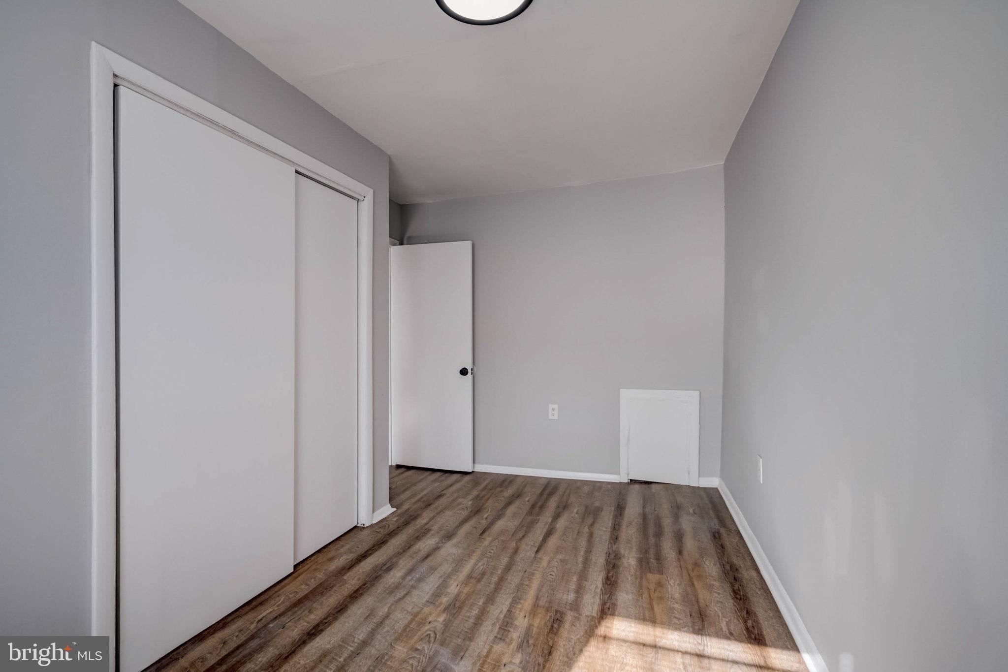 LANSDOWNE - Residential