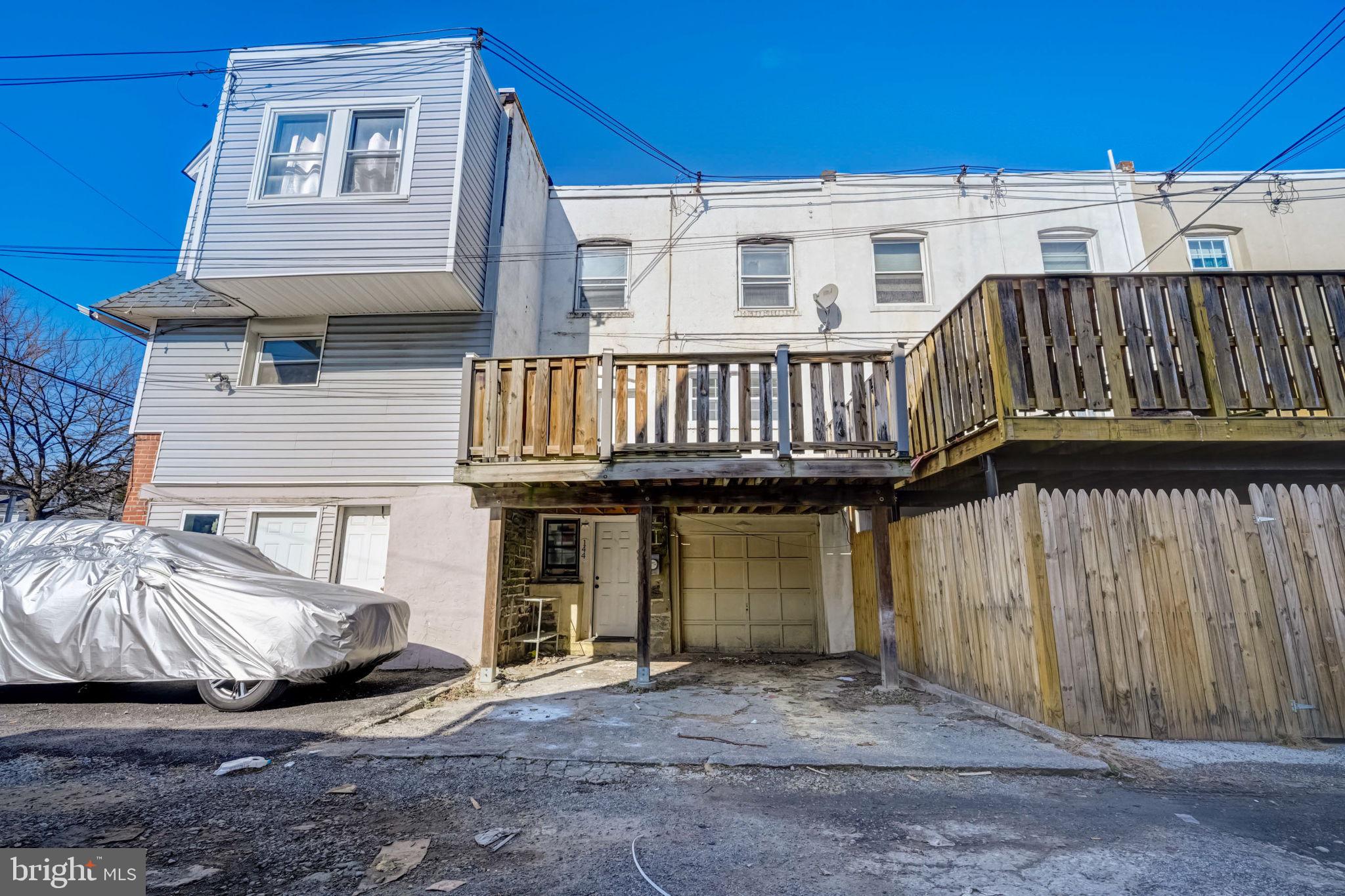 LANSDOWNE - Residential