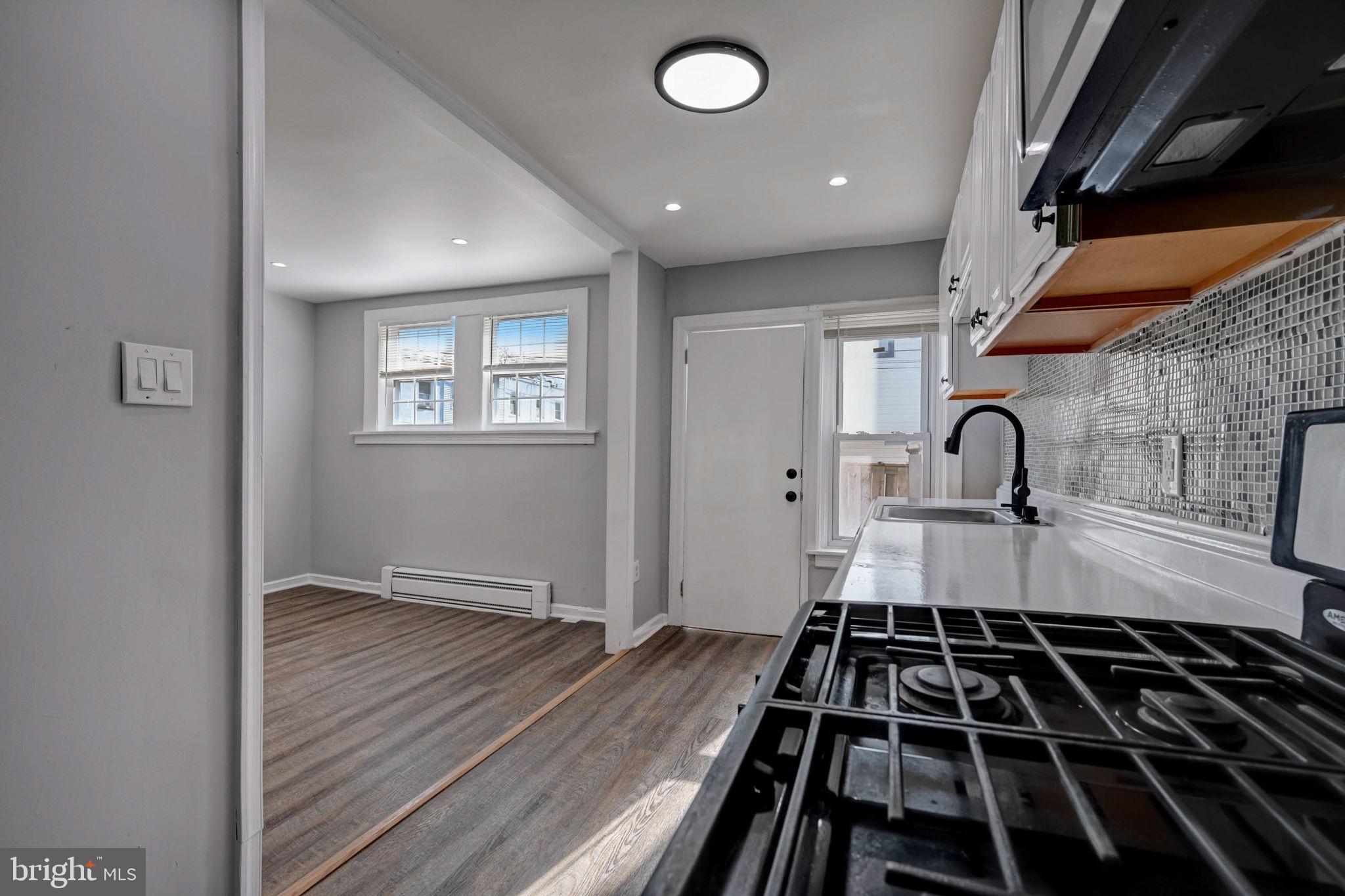 LANSDOWNE - Residential